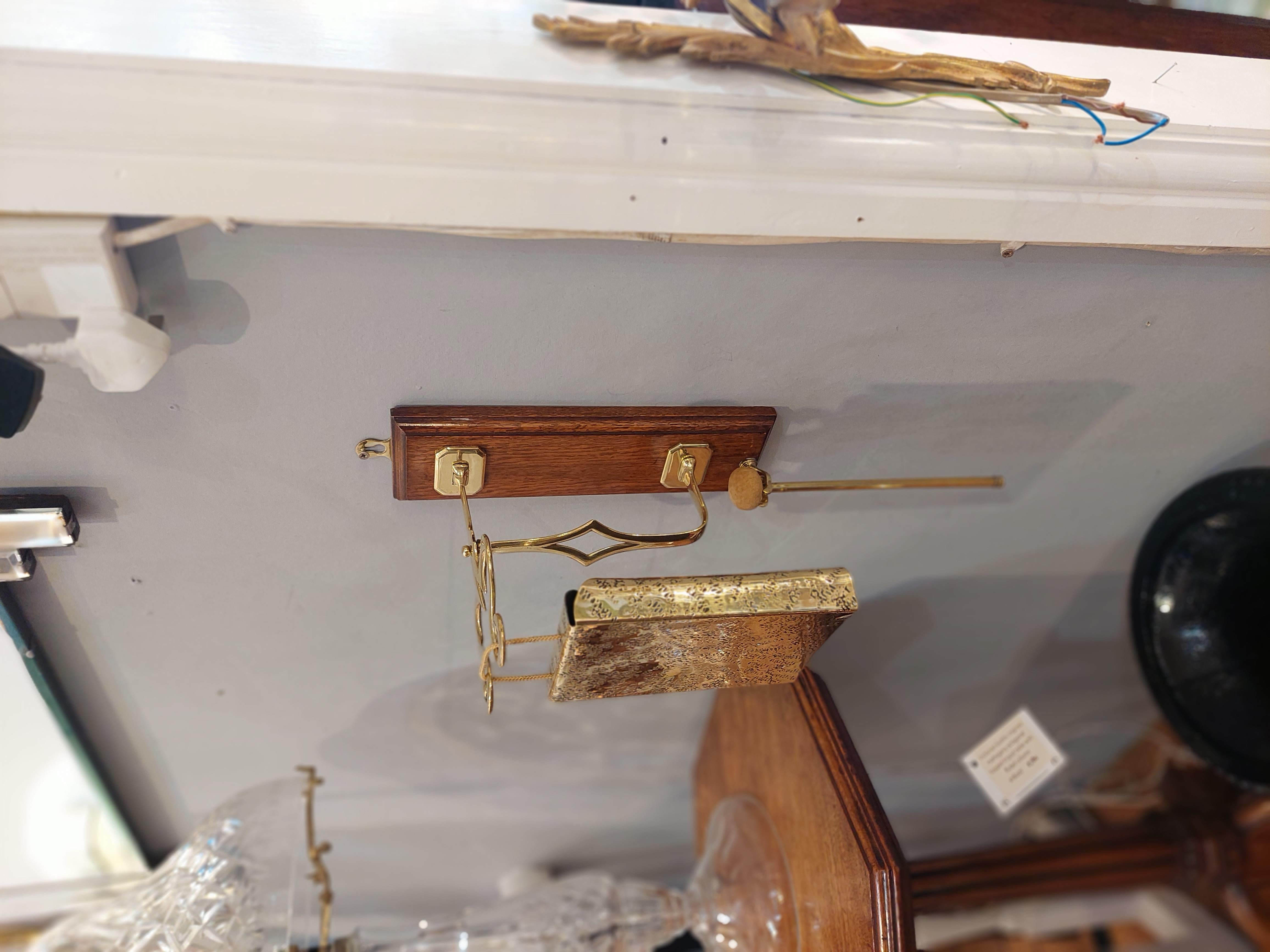 Late 19th Century Arts and Crafts Brass and Oak Dinner Gong
