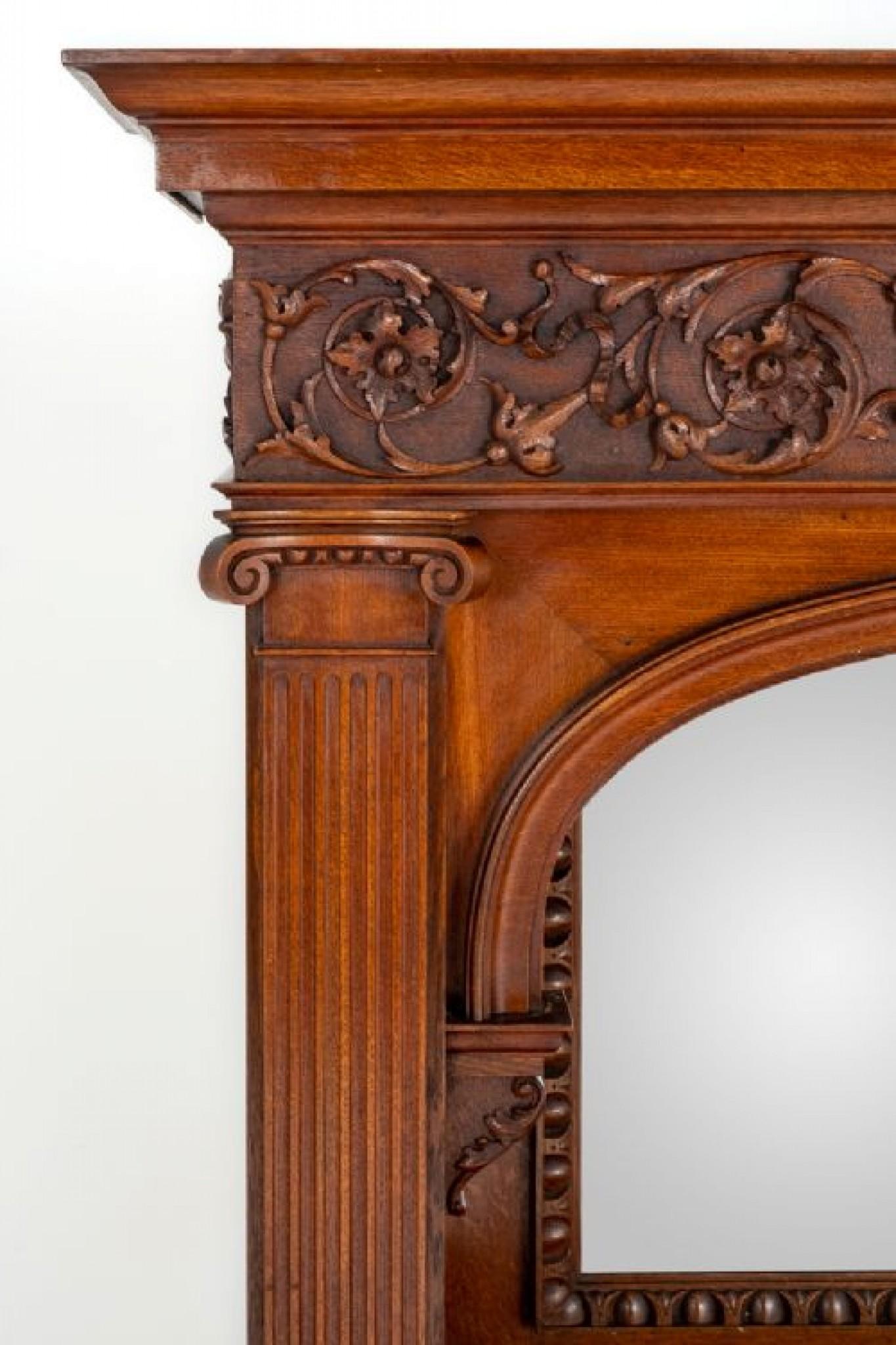 Meuble de rangement en chêne Arts and Crafts de 1890 en vente 1