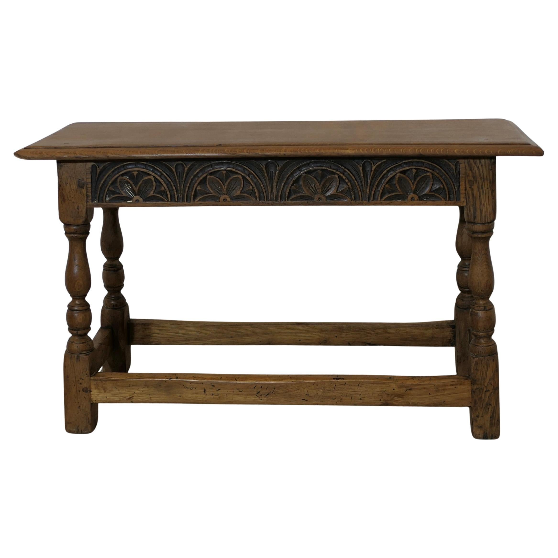 Art Carved, sgabello di campagna in Oak Oak intagliato, sedile per la finestra, panca per l'ingresso