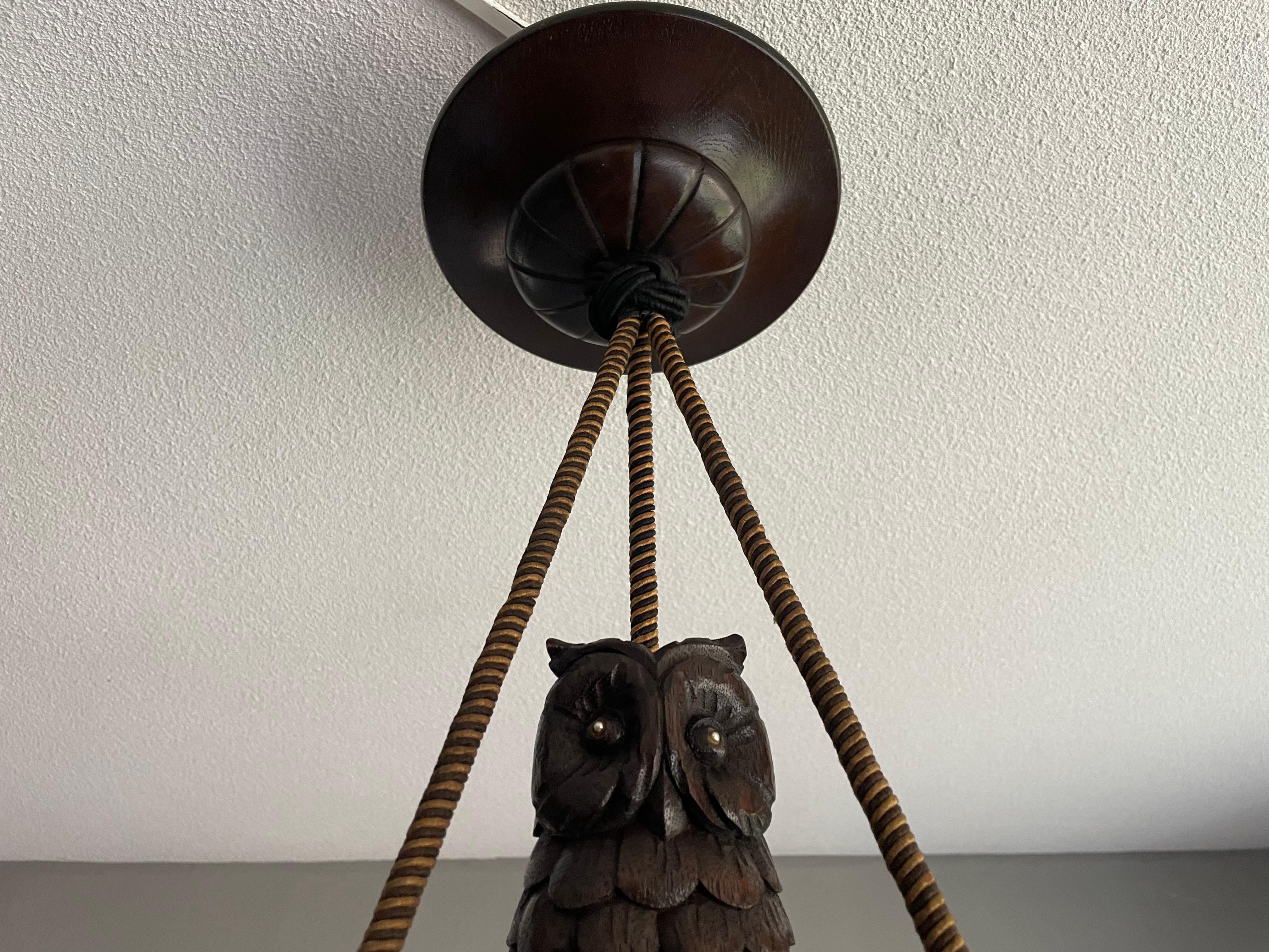 Arts & Crafts Chandelier with a Great Owl Sculpture & Perfect Alabaster Shades In Excellent Condition For Sale In Lisse, NL