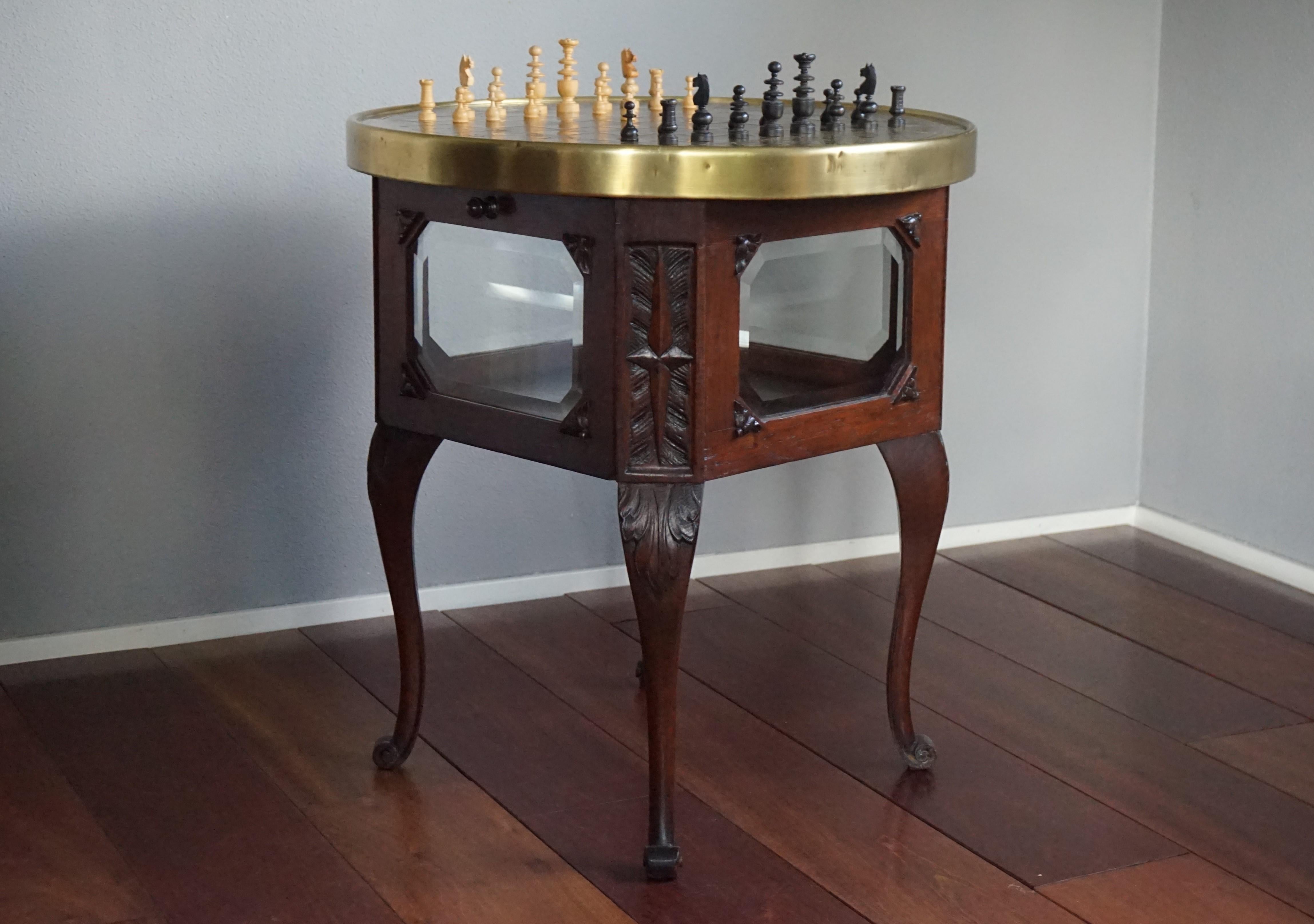 Arts & Crafts Chess Table and Drinks Cabinet with Embossed Brass Chess Pieces 10