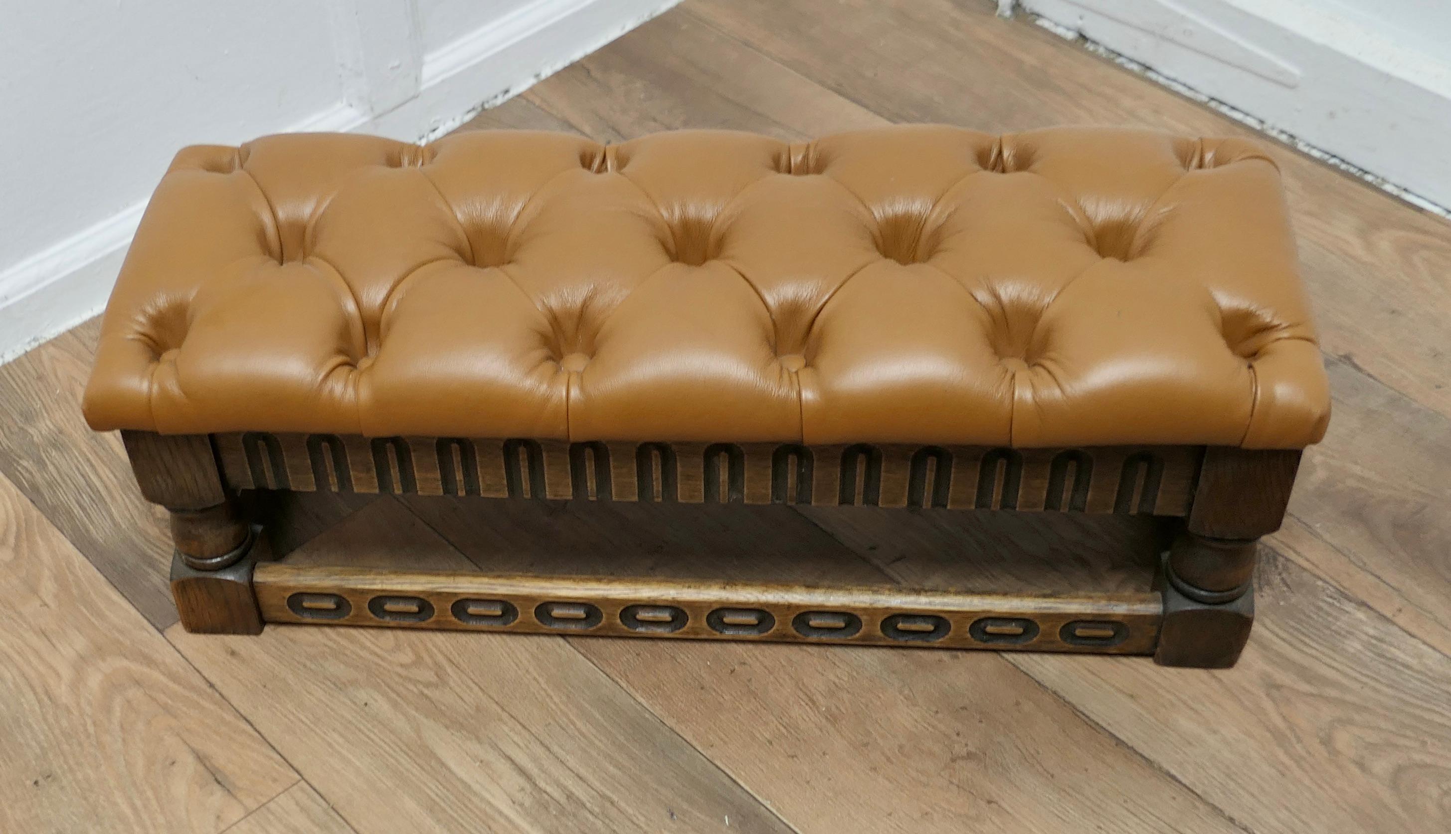 Arts and Crafts Chesterfield Buttoned Leather Oak Foot Stool    For Sale 3