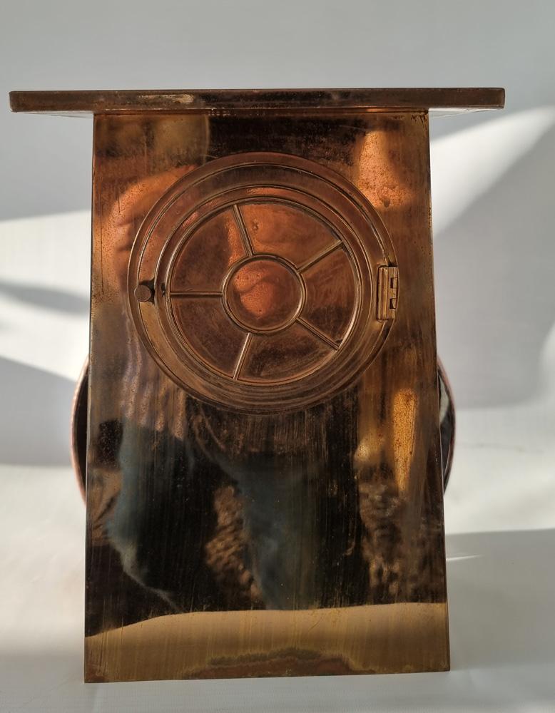 Arts and Crafts-Kaminuhr aus Kupfer und Messing von Beldray Bilston im Zustand „Gut“ im Angebot in London, GB
