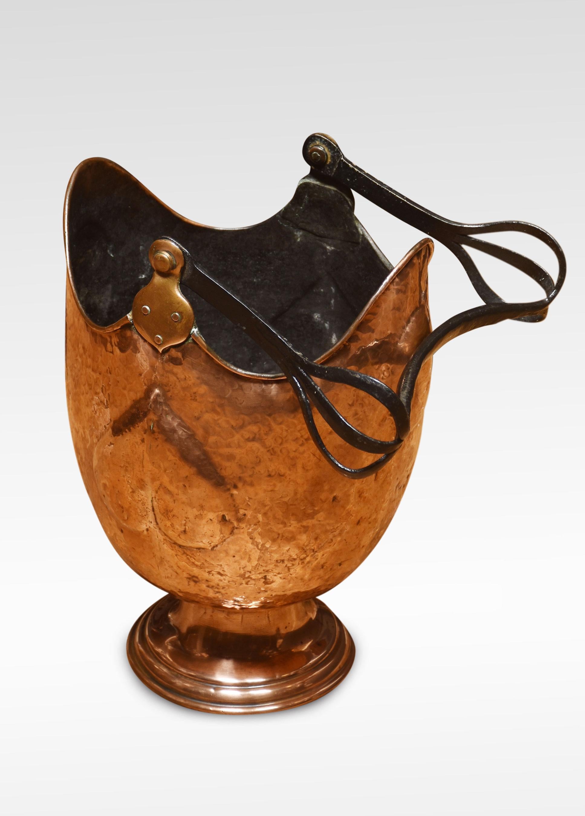 Arts & Crafts Copper Coal Bucket For Sale 1