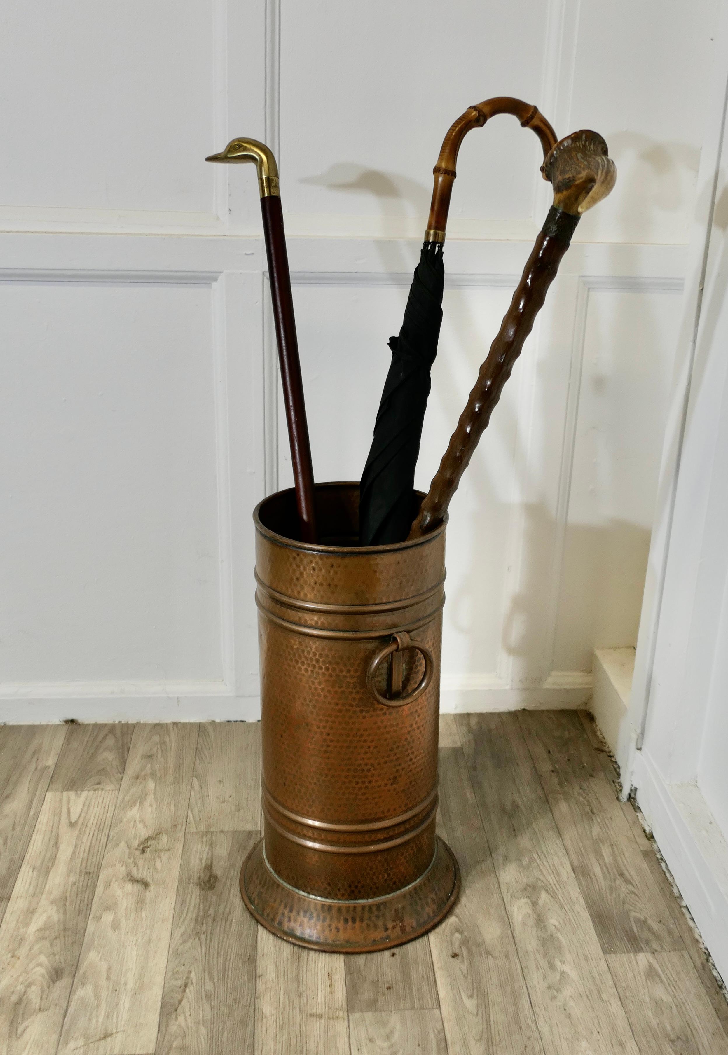 Portabandiera in rame di Arts and Craft, portaombrelli in vendita 1