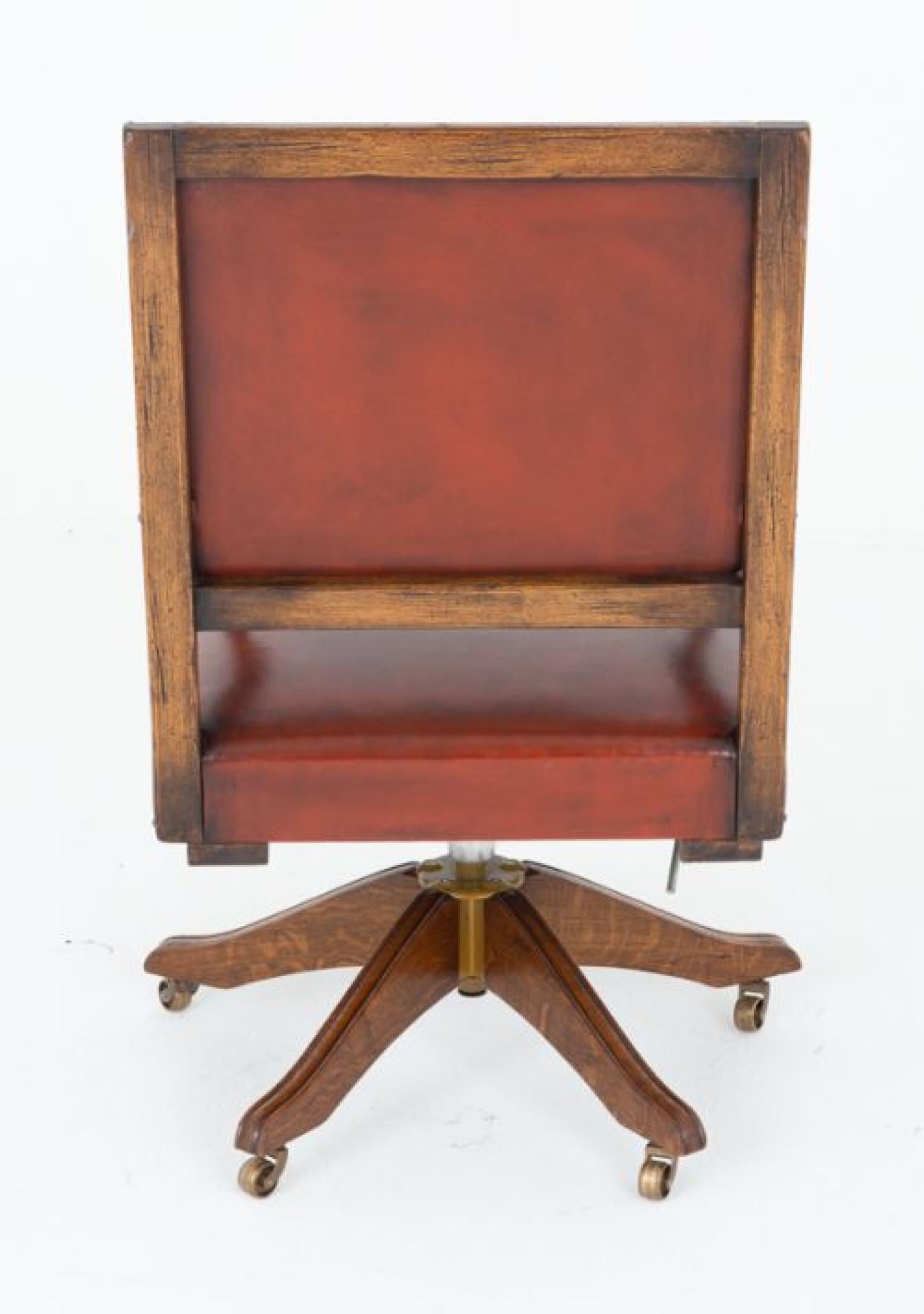 Arts and Crafts Desk Chair Swivel Office Seat Oak In Good Condition For Sale In Potters Bar, GB