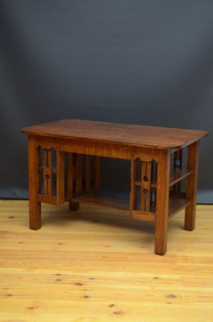 Arts and Crafts Desk in Oak