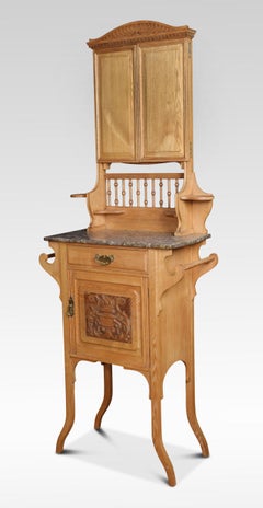 Arts & Crafts Dressing Stand