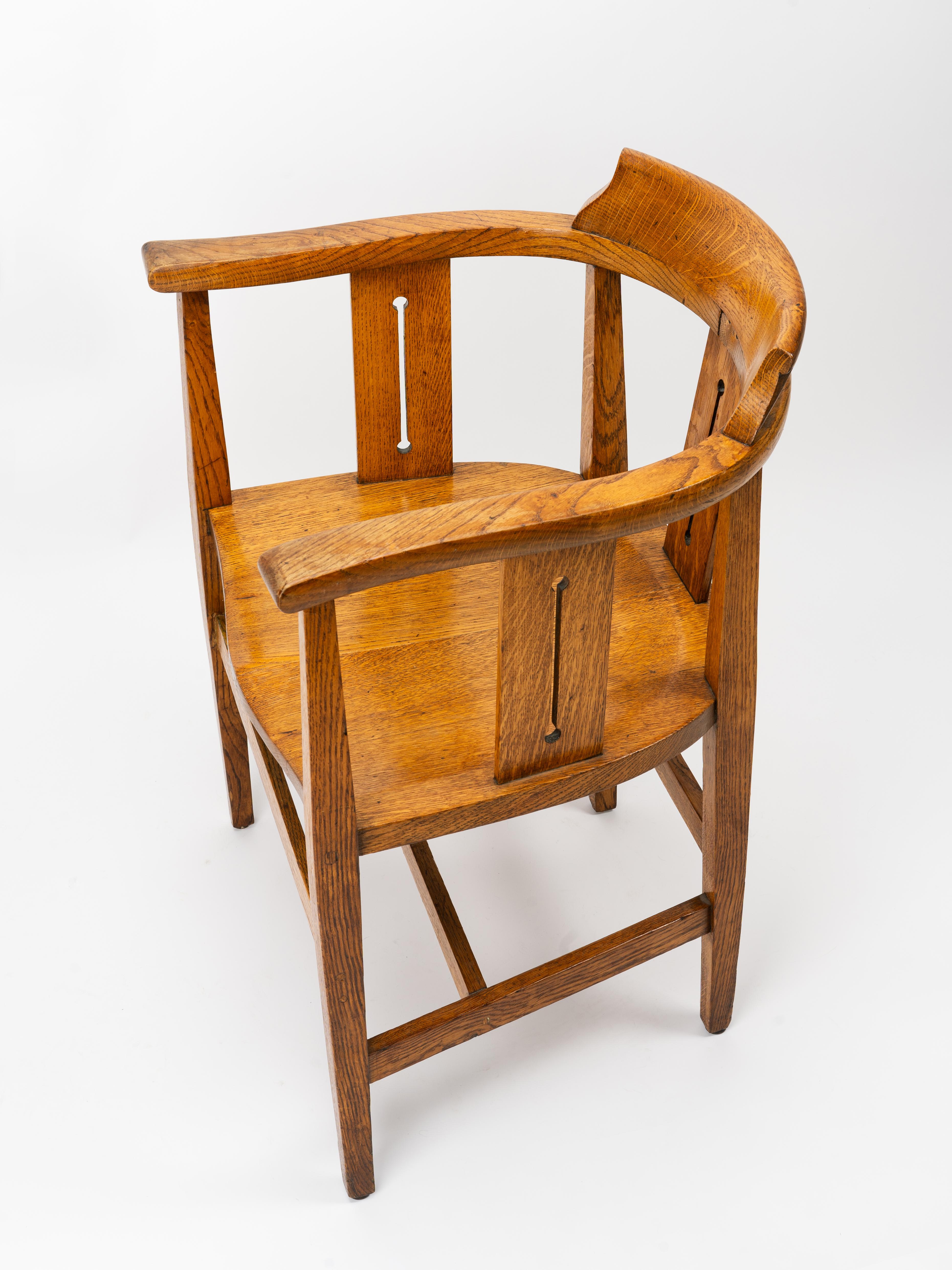 Arts and Crafts English Oak Shapland and Petter Armchair For Sale 5