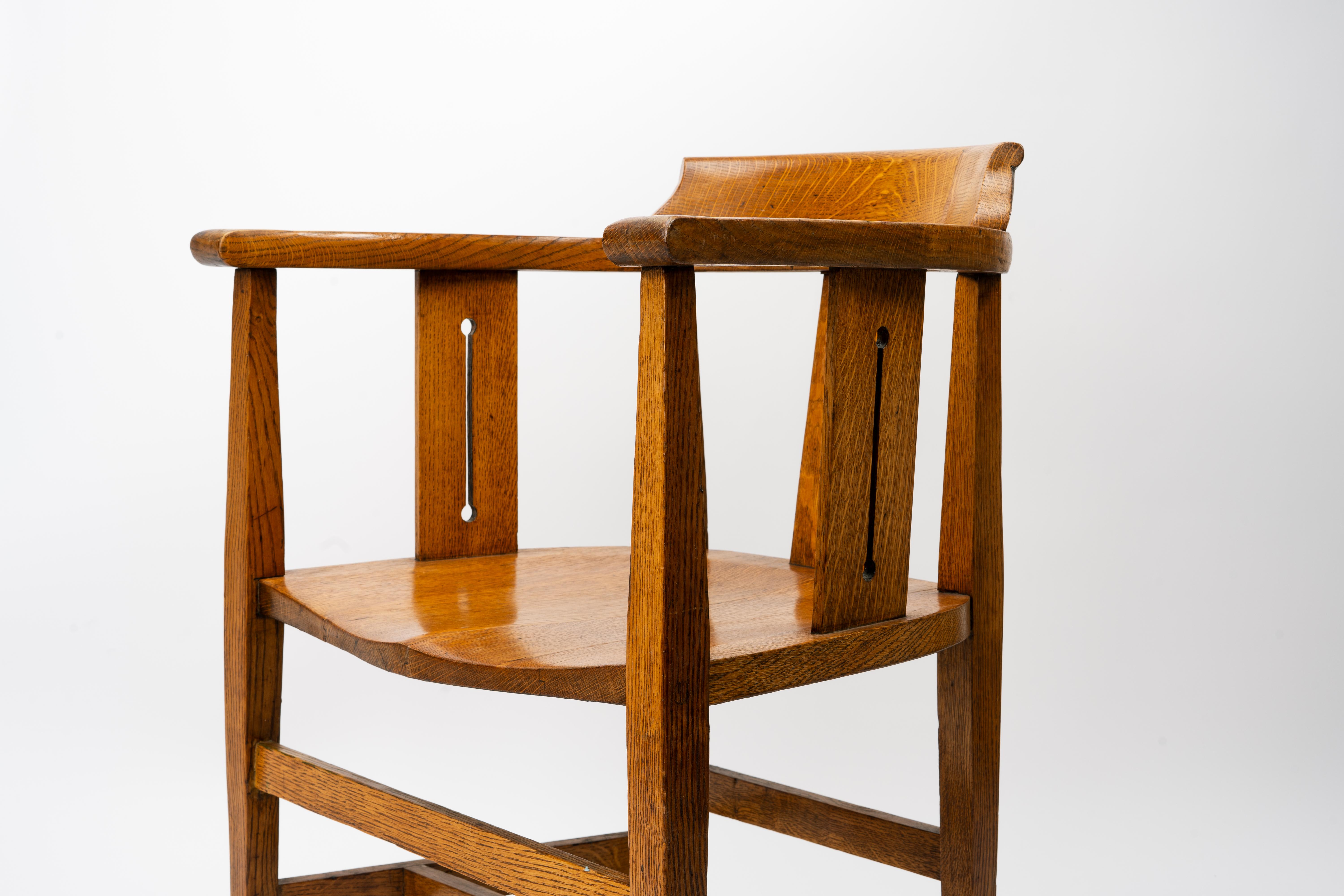 Arts and Crafts English Oak Shapland and Petter Armchair For Sale 2