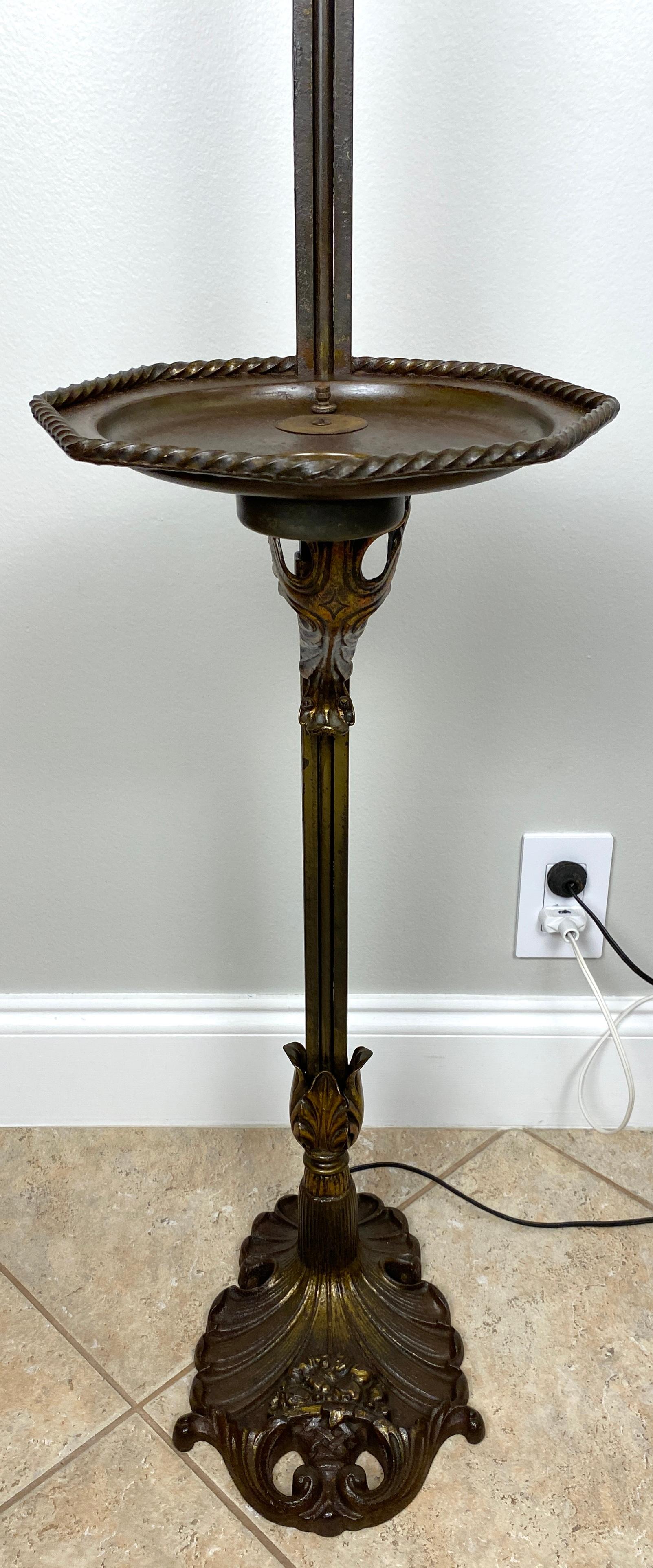 Arts and Crafts Floor Lamp with Original Mica Shade and Table Top, Crest & Co. For Sale 10