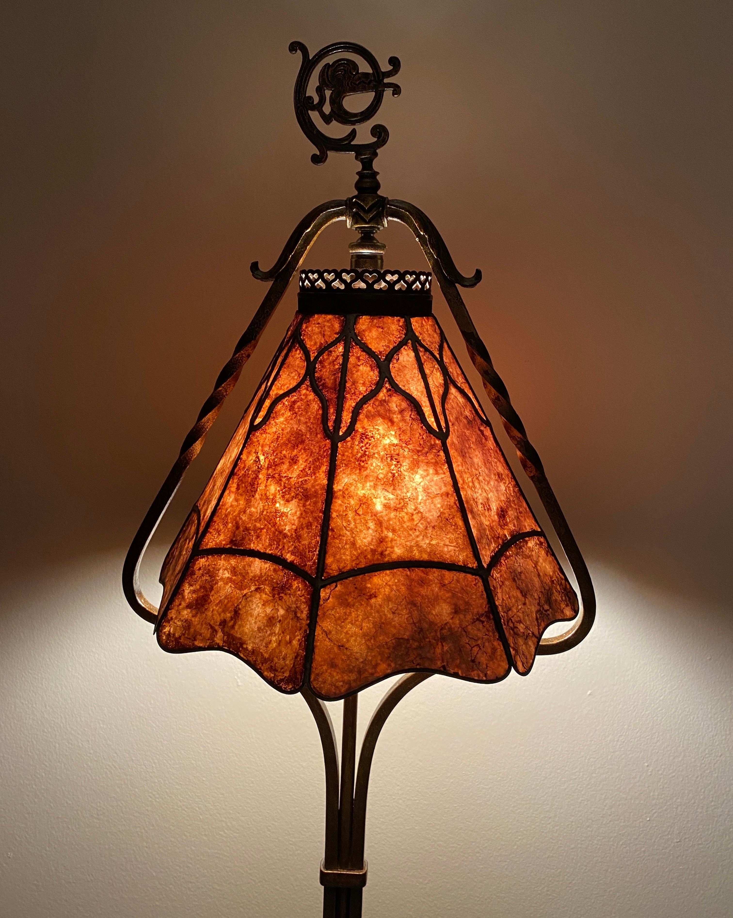American Arts and Crafts Floor Lamp with Original Mica Shade and Table Top, Crest & Co. For Sale