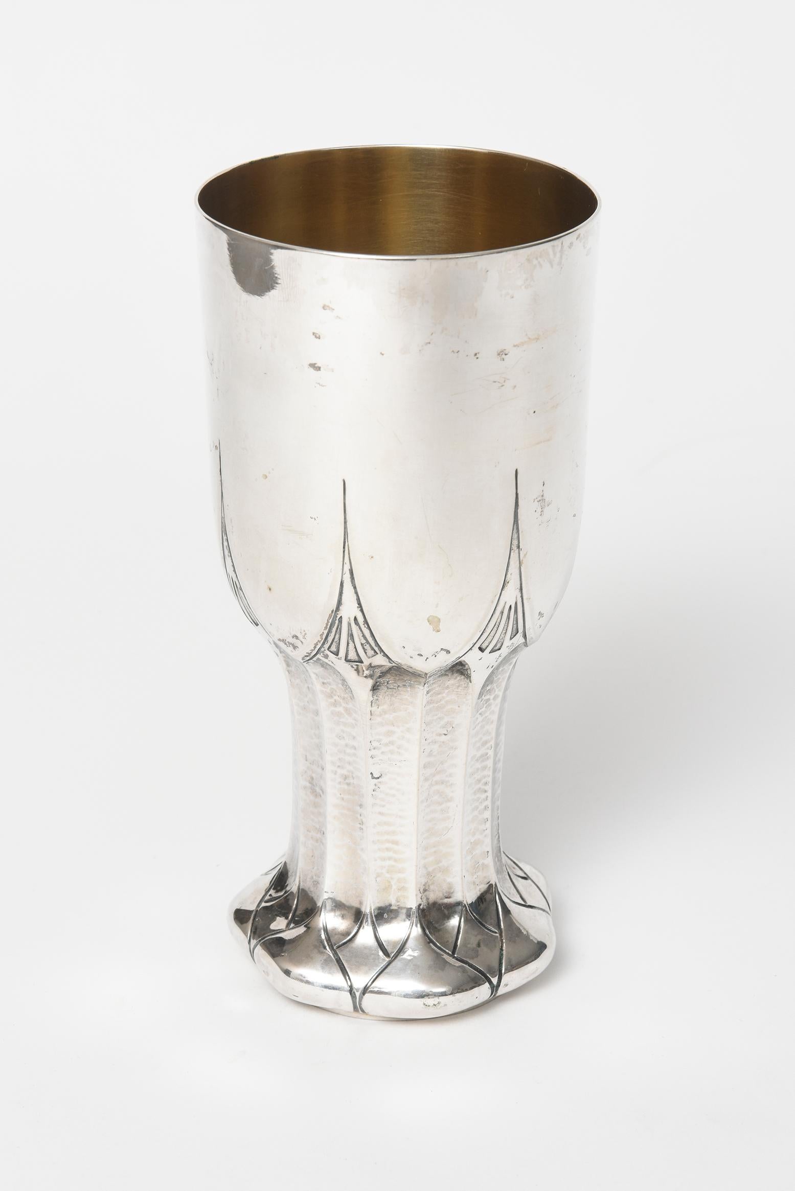 Tedesco Calice da vino a calice in argento di A. Miller circa 1909 in vendita