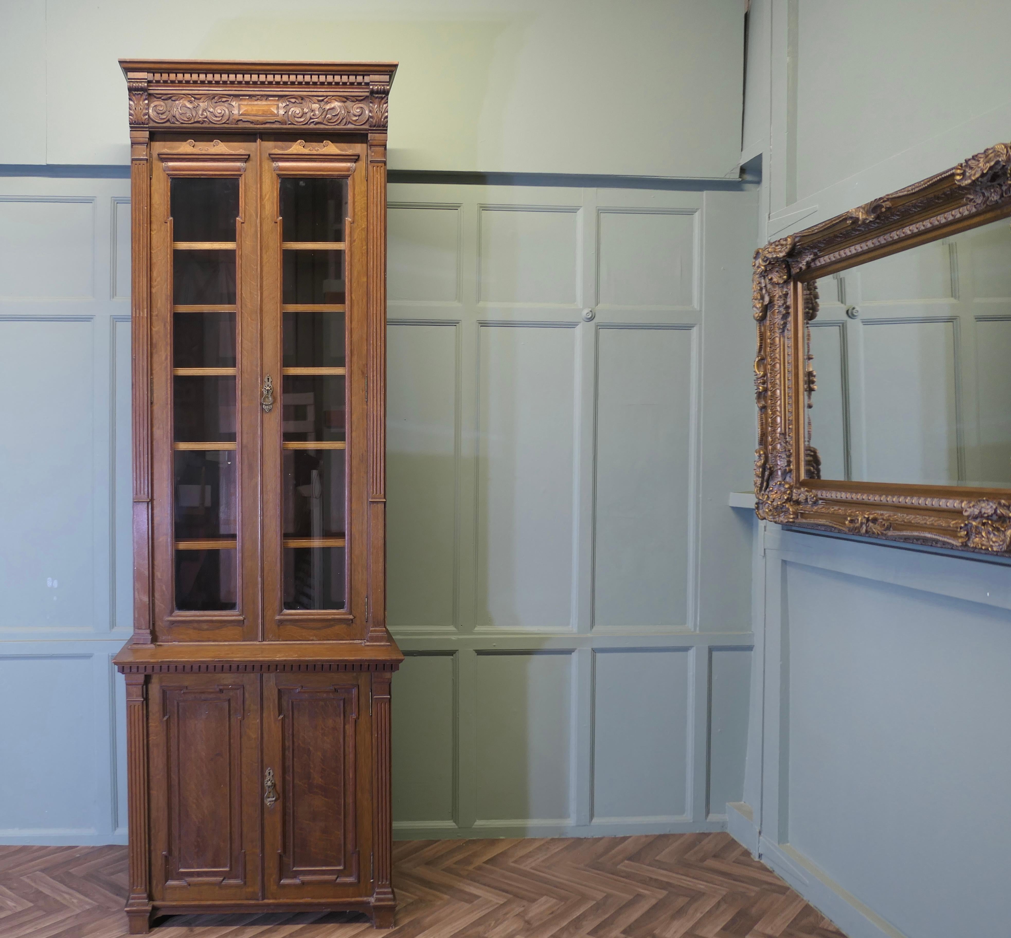 XIX secolo Arts and Crafts Golden Oak di Maple & Co. in vendita