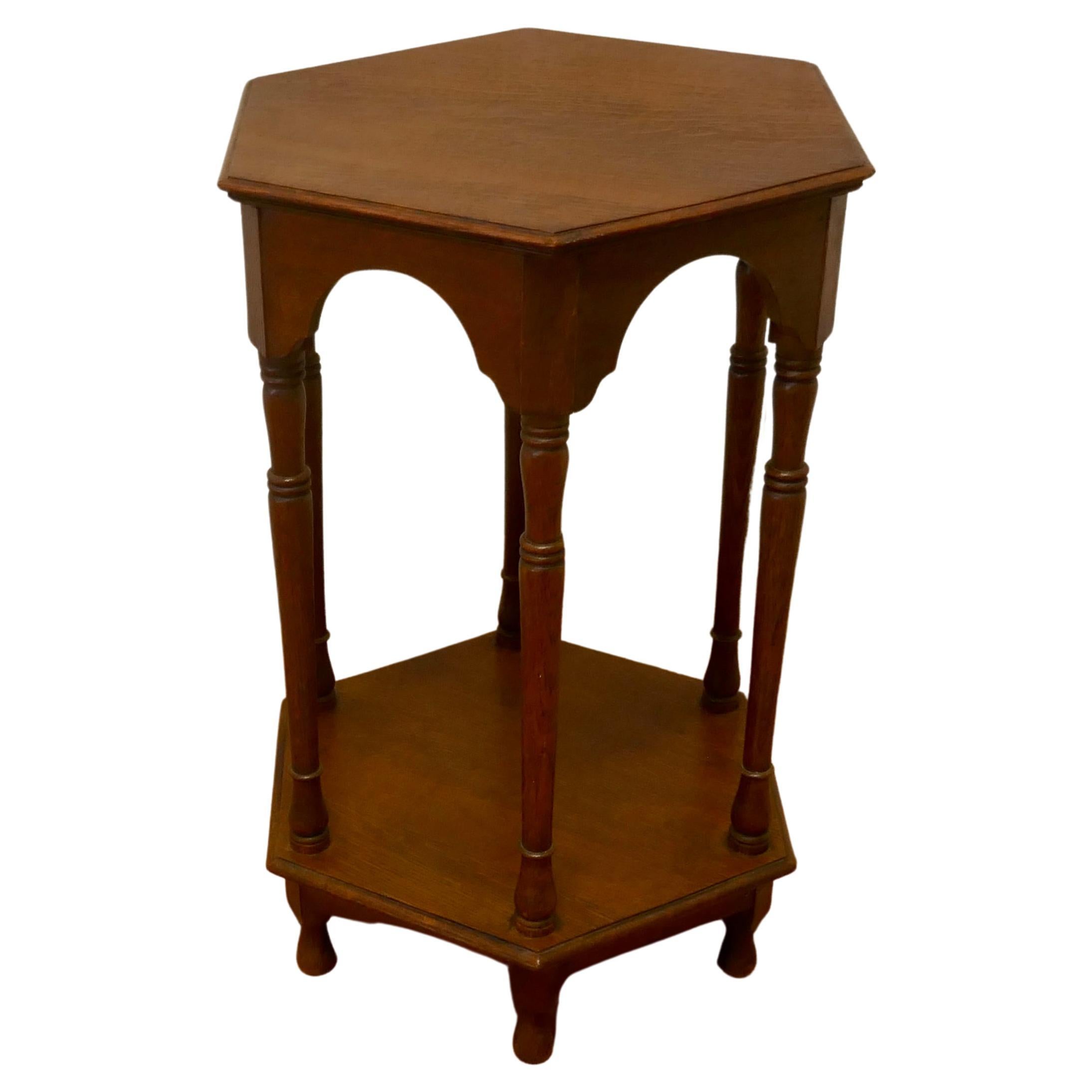 Arts & Crafts Golden Oak Occasional Table