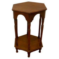 Arts & Crafts Golden Oak Occasional Table