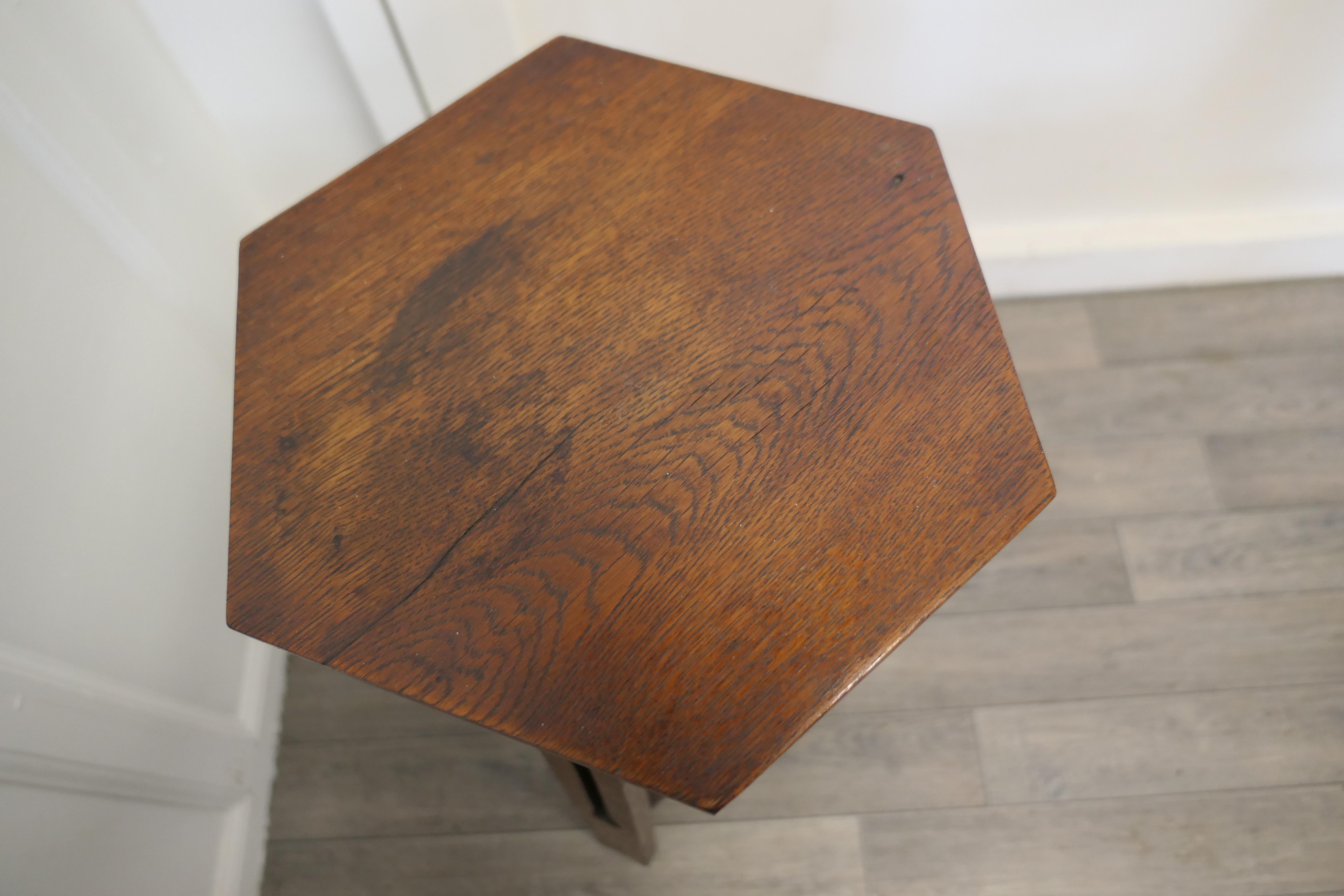 19th Century Arts and Crafts Golden Oak Octagonal Plant Stand