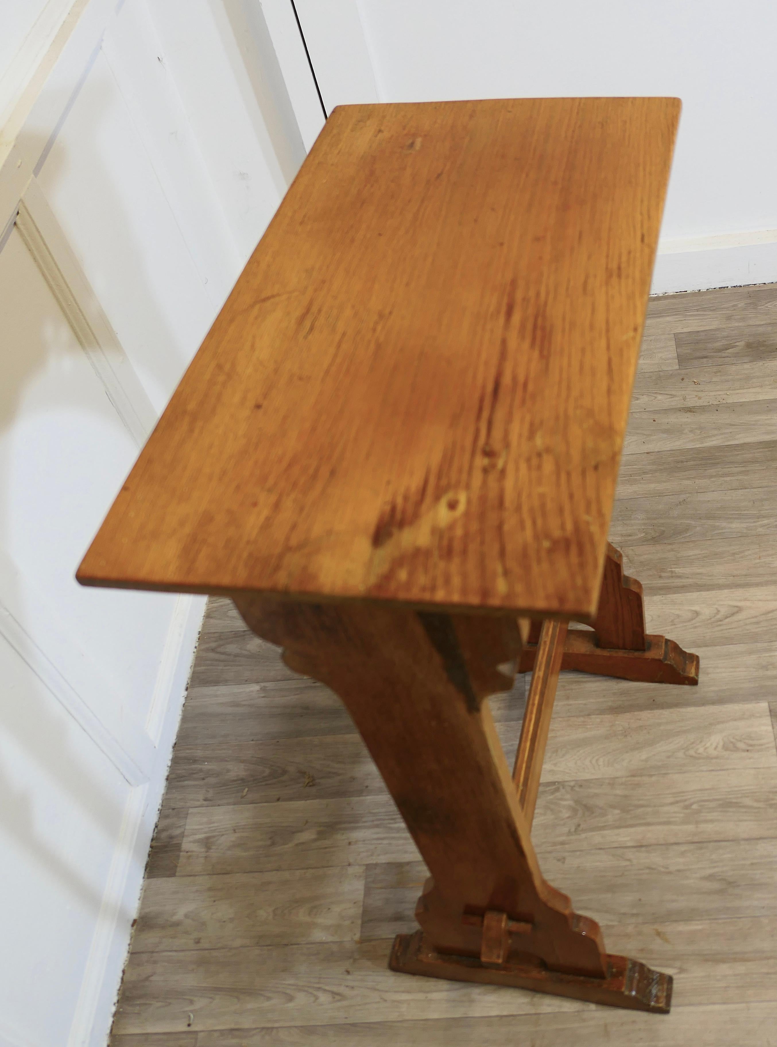 Arts and Crafts Golden Oak Podium, Restaurant Reception Greeter 3