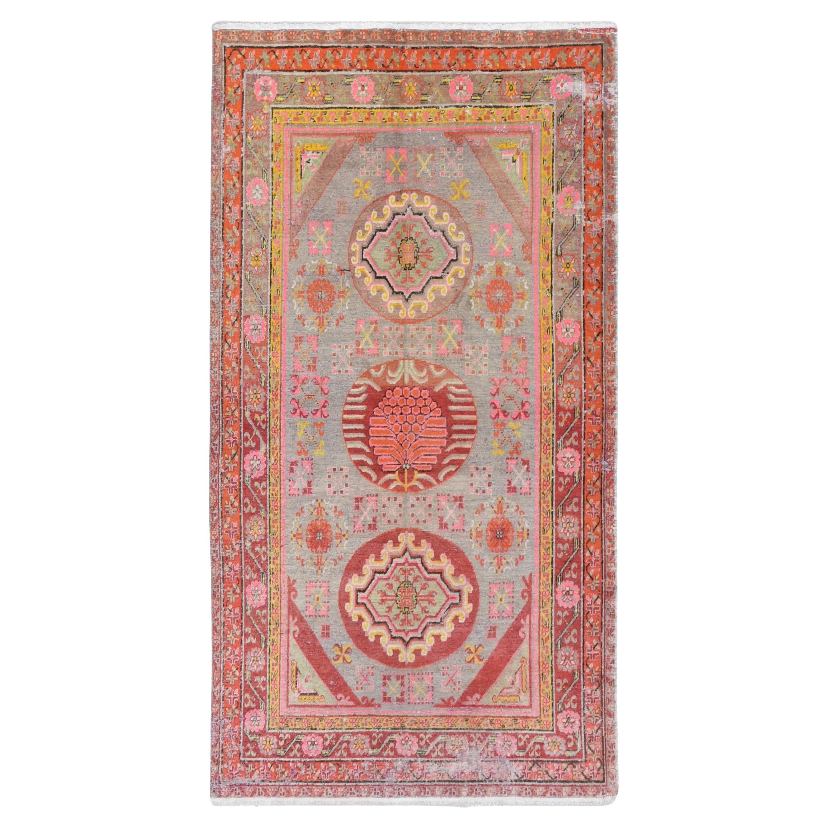 Arts and Crafts Gray, Red, and Pink Khoton Wool Rug 5'4''x9'10''