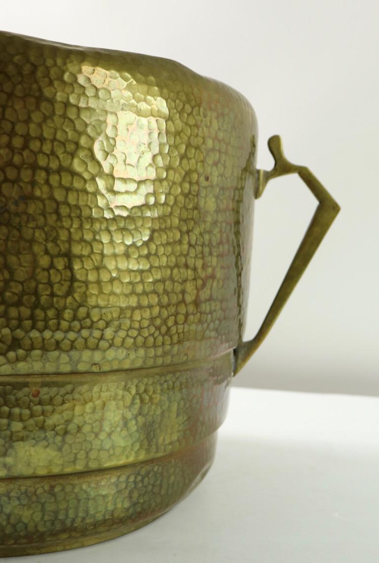 Arts and Crafts Hammered Brass Bucket Pail Planter Jardinière In Good Condition In New York, NY