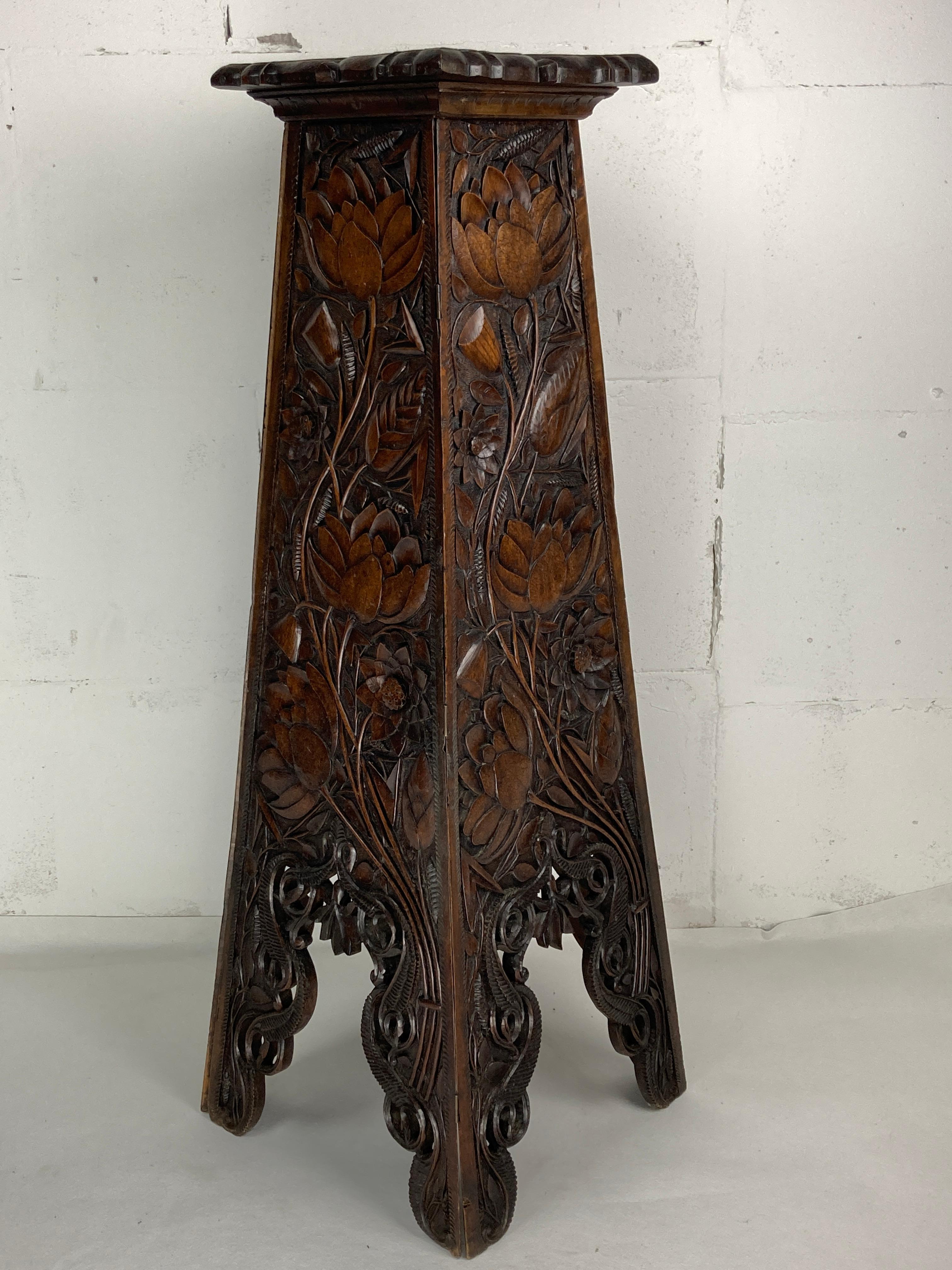 Arts and crafts hand carved pedestal, England ca 1880 For Sale 12