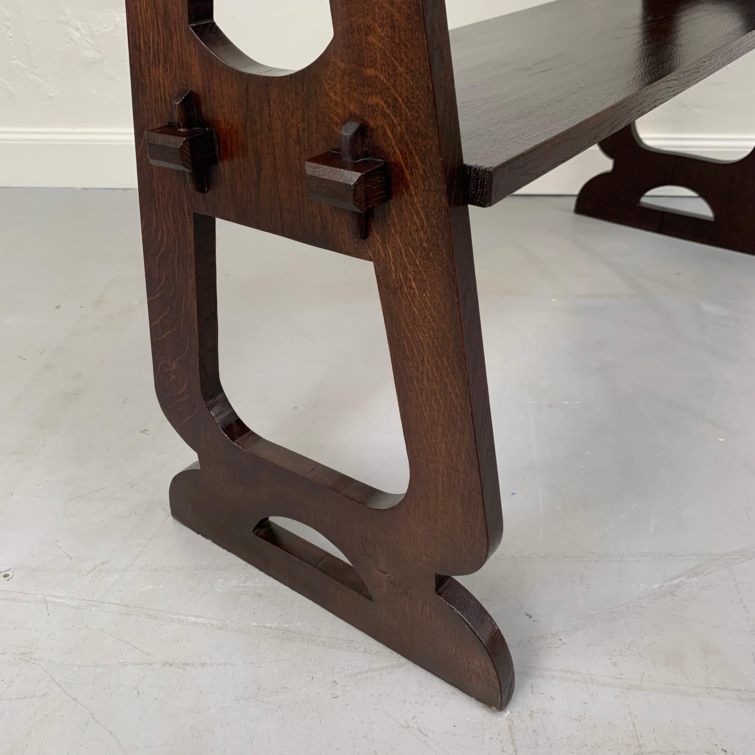 Scaffale in legno artigianale Arts and Crafts, circa 1910, Regno Unito. in vendita 7