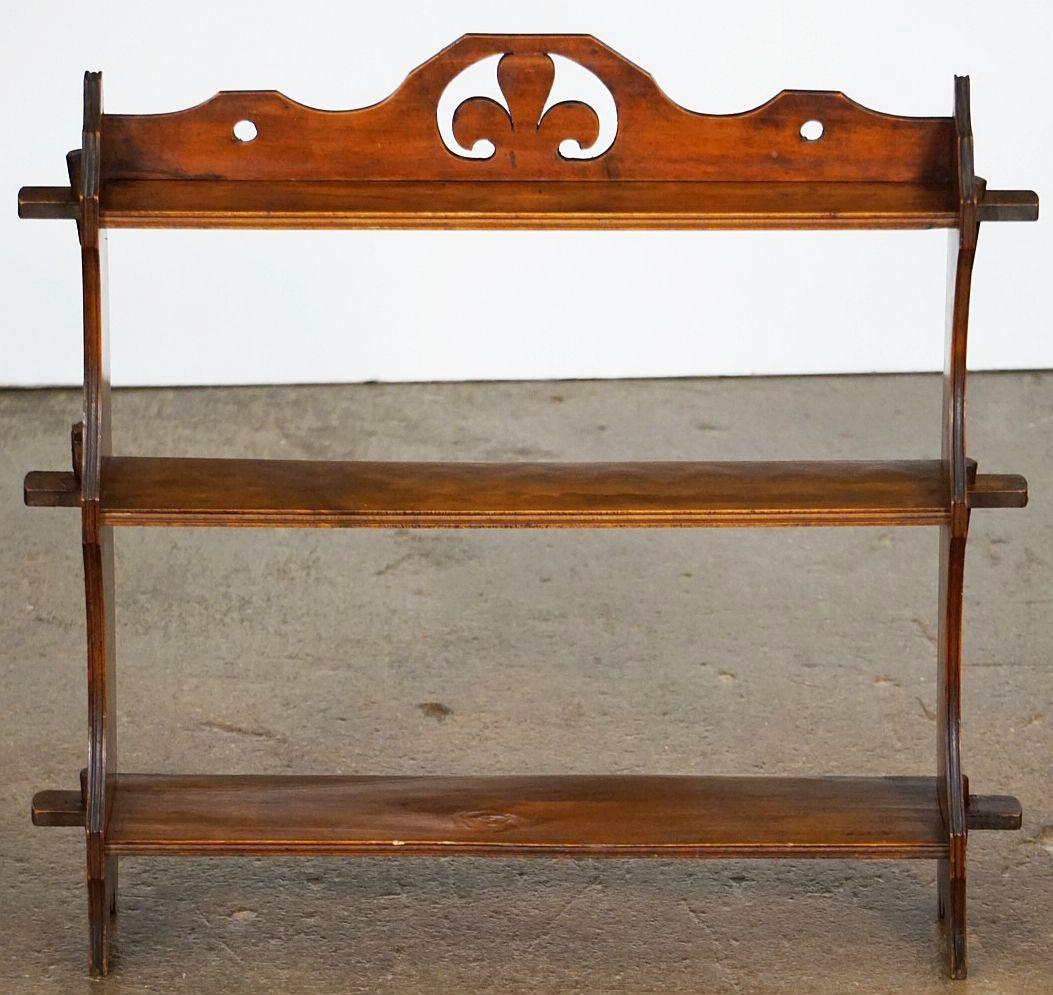 Arts and Crafts Hanging Shelf of Mahogany from England 11