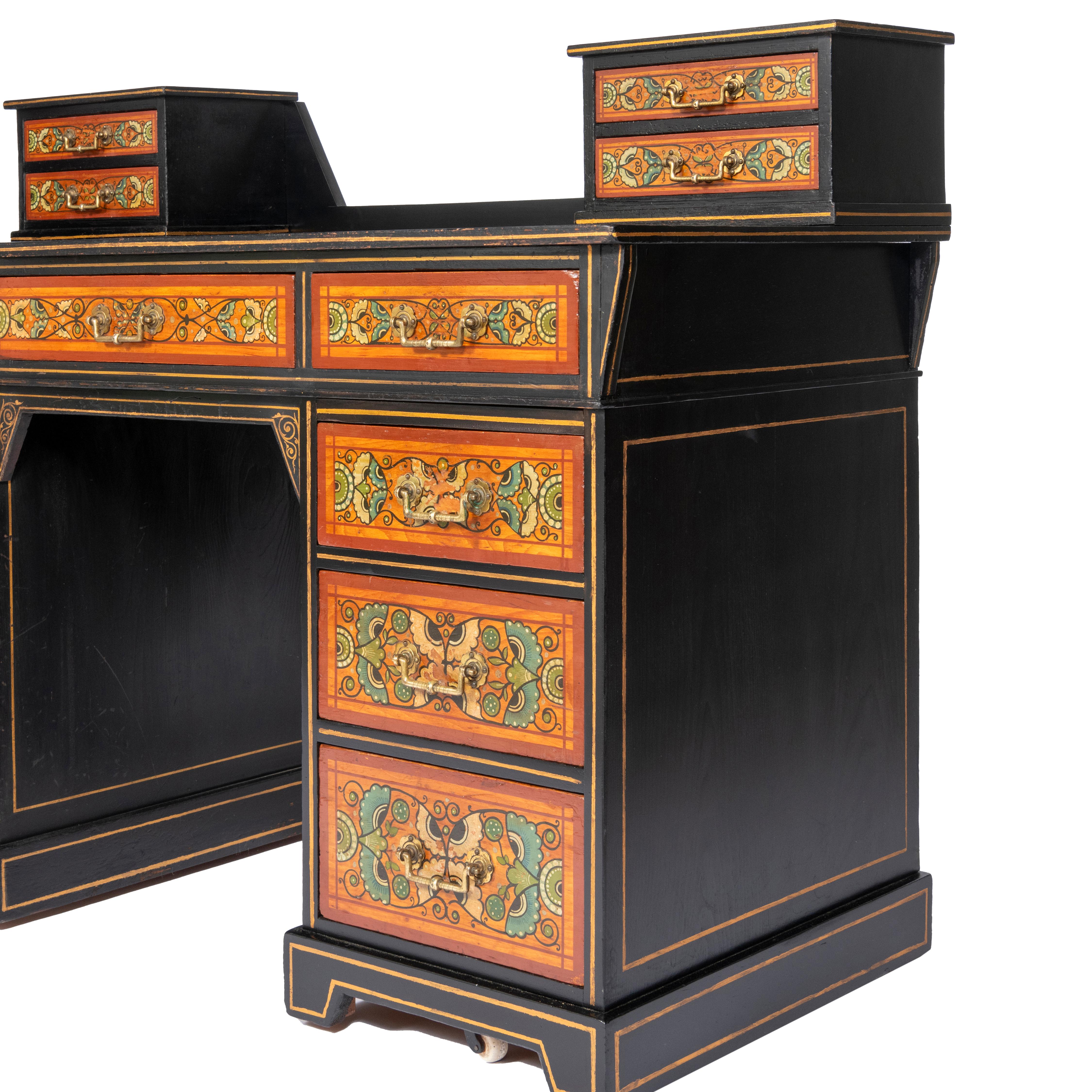 Scrivania Arts and Crafts Heals, Inghilterra, 1890 circa in vendita 3
