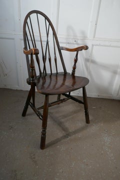 Arts & Crafts High Back English Windsor Carver Chair
