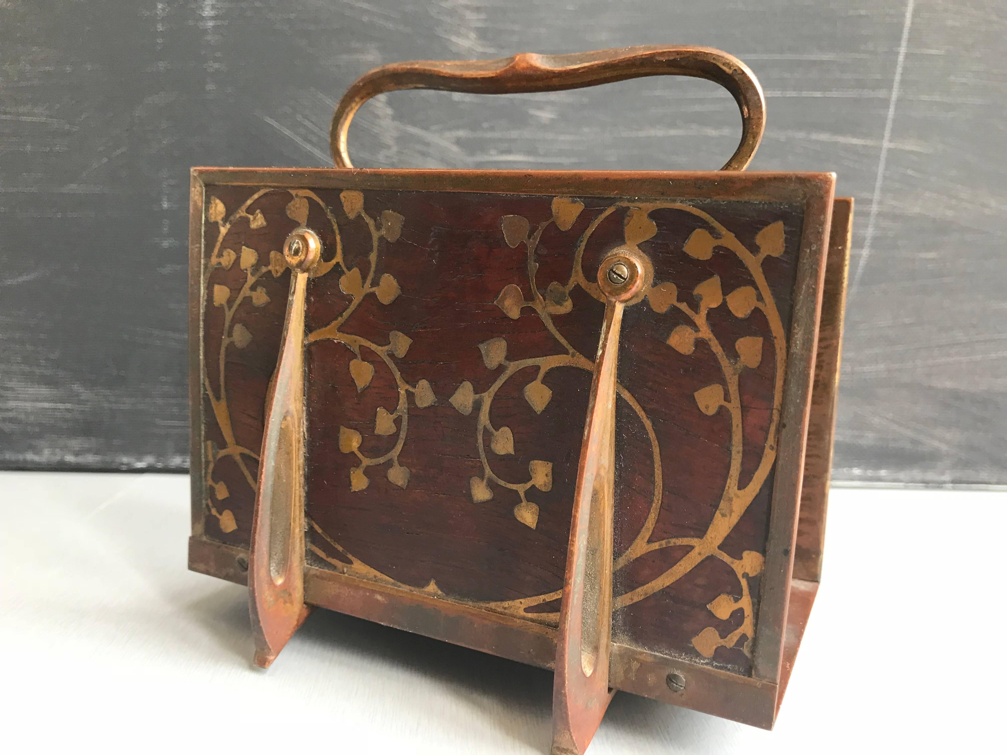 Arts & Crafts Letter or Cards Rack by Erhard & Sohne, Vienna Secessionist In Good Condition In Lisse, NL