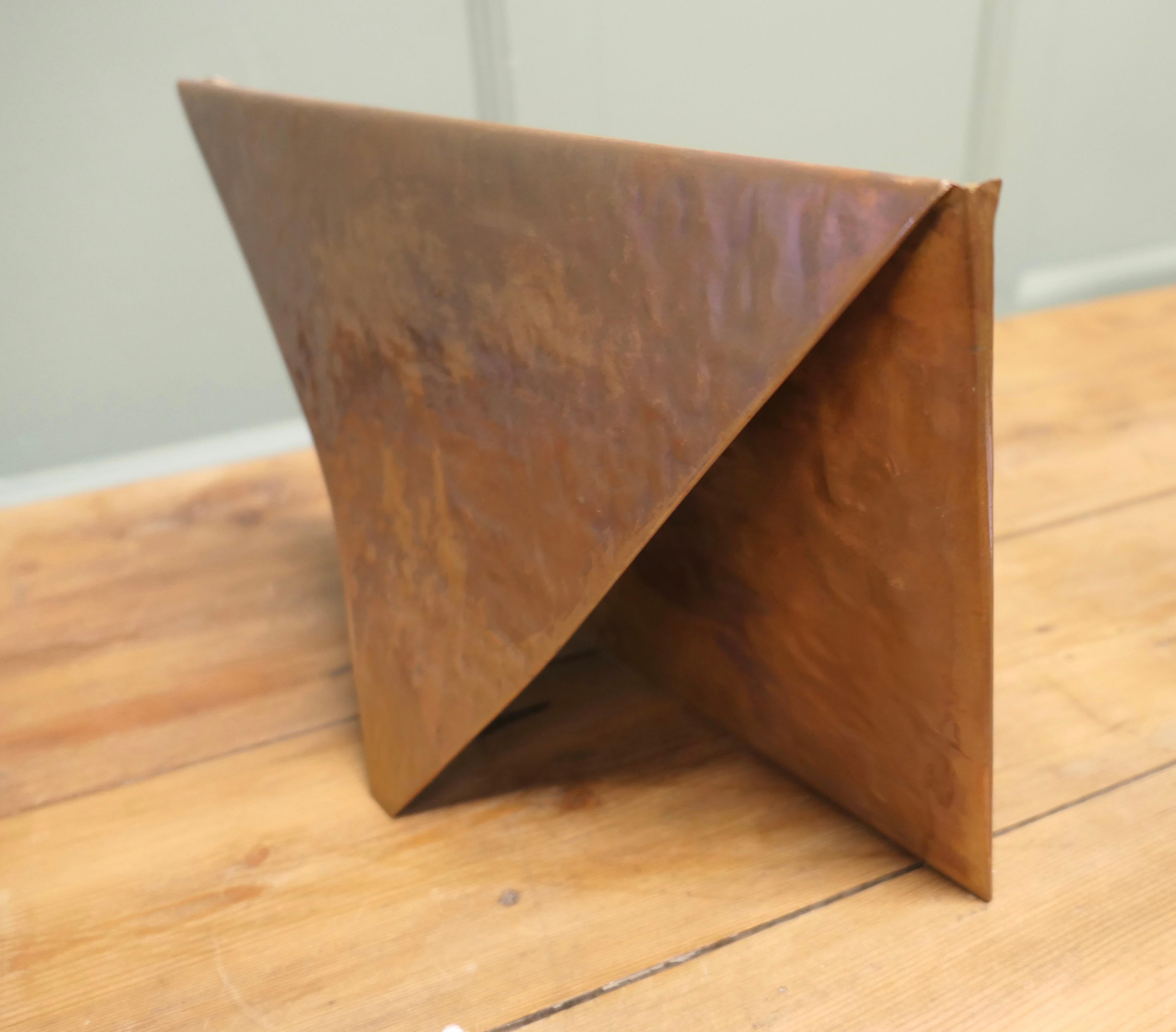 Arts and Crafts Briefständer, Kupfer Umschlag Ein tolles Stück im Angebot 1