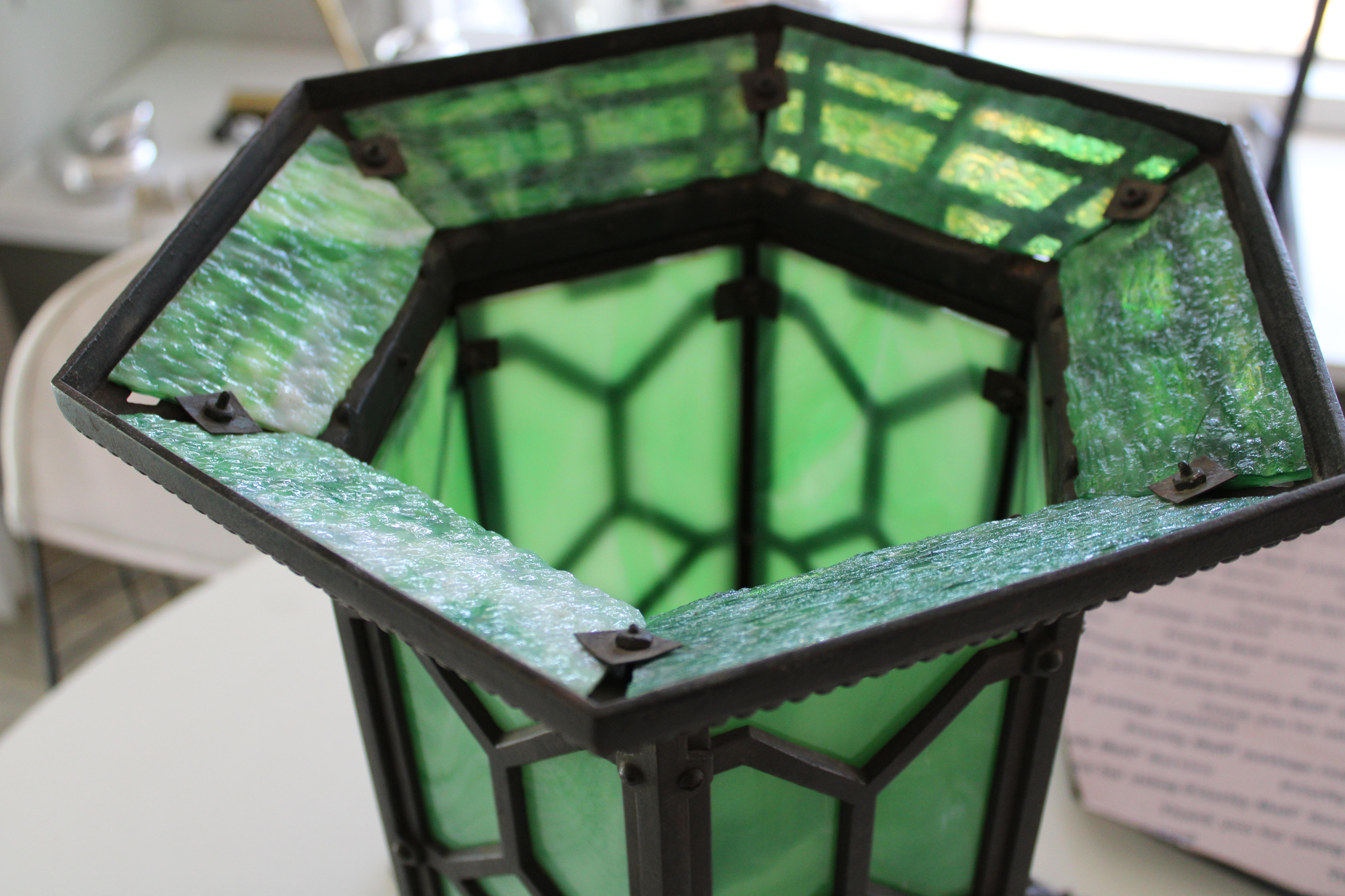Arts and Crafts Lighted Table Lamp Attrib. to Bradley & Hubbard 6