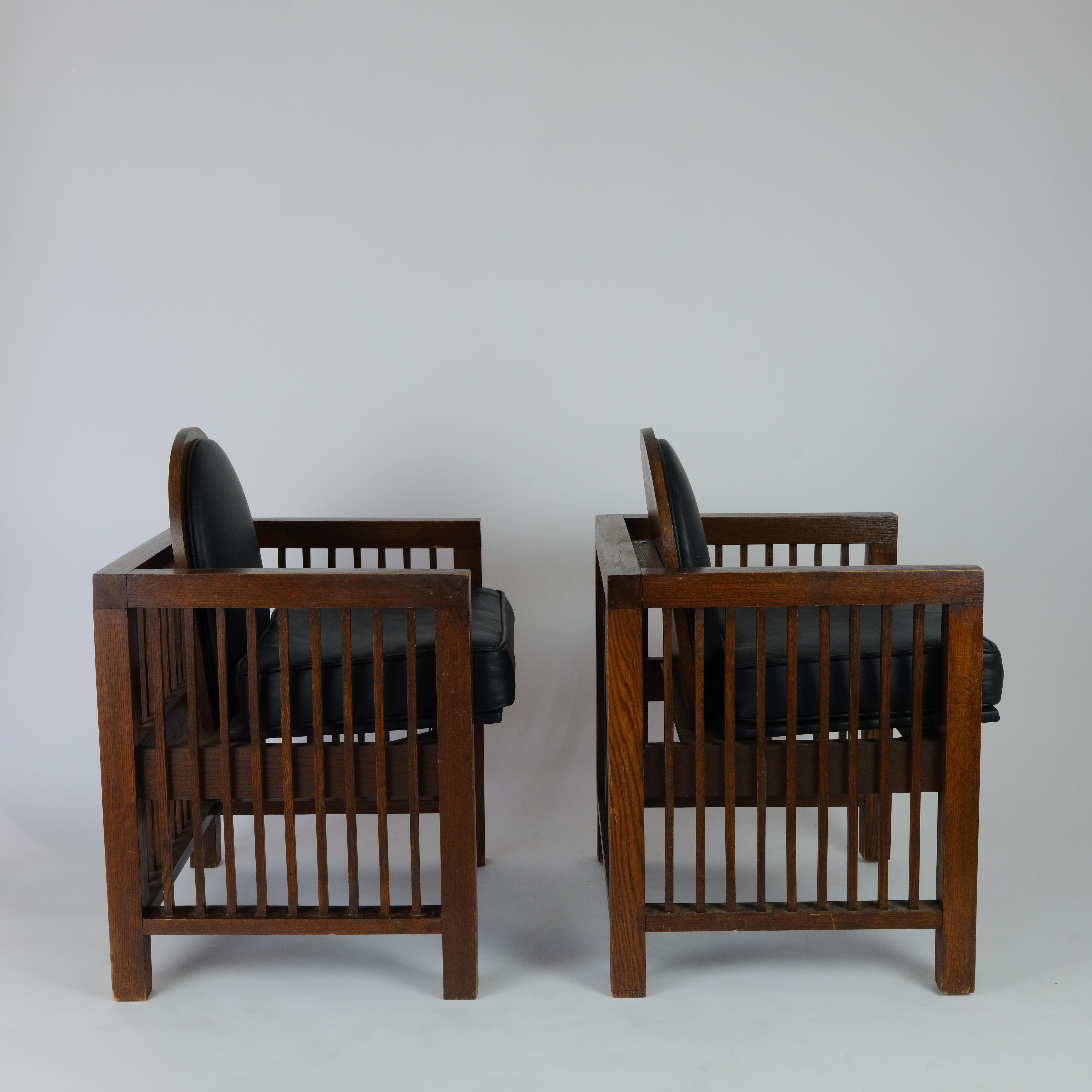 Arts and Crafts Lounge Chairs Oak Paar (Handgefertigt) im Angebot