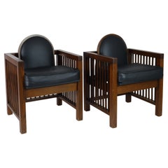 Arts and Crafts Lounge Chairs Oak Paar