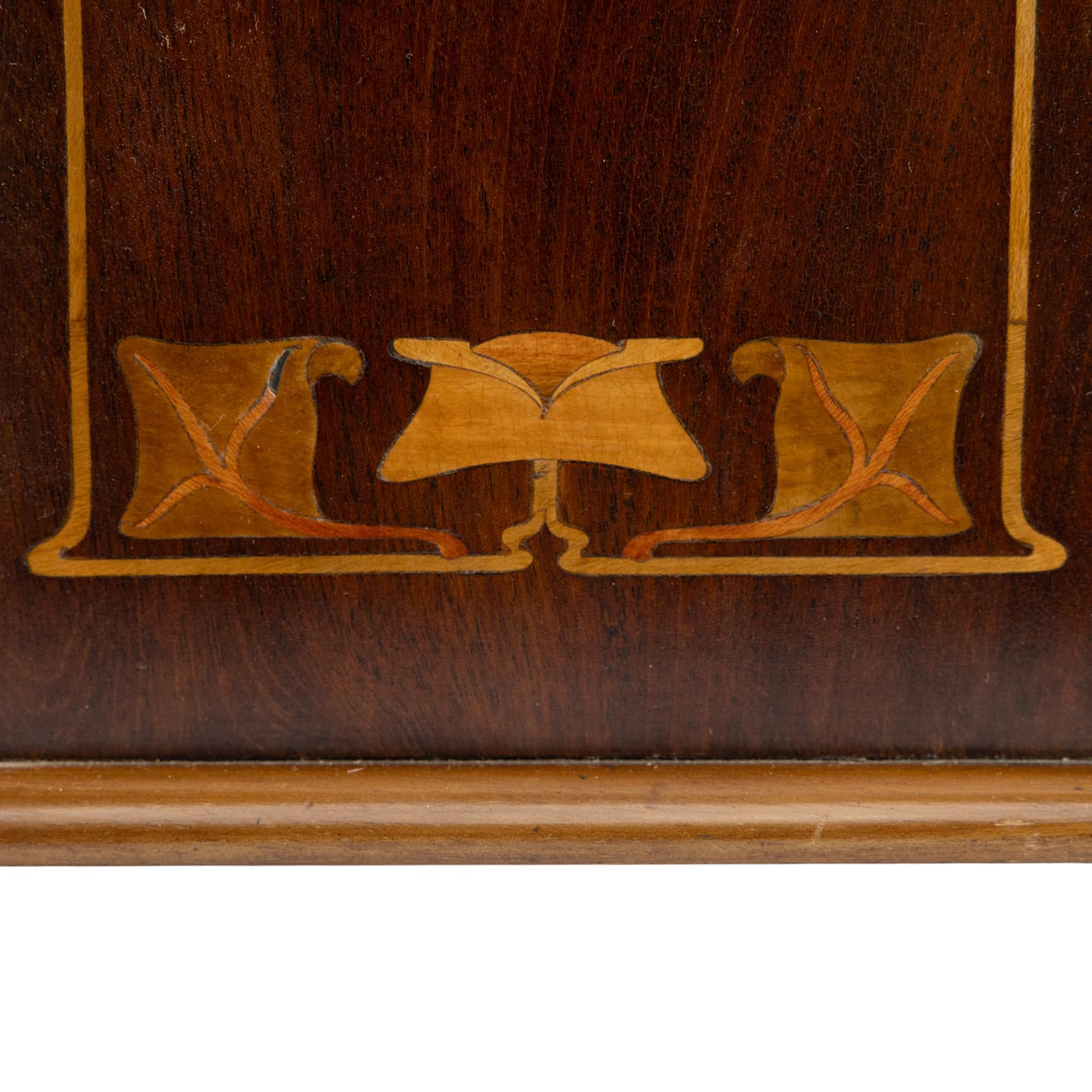 Arts and Crafts Mahogany Mantle Clock with Floral Inlay by Liberty & Co. For Sale 3