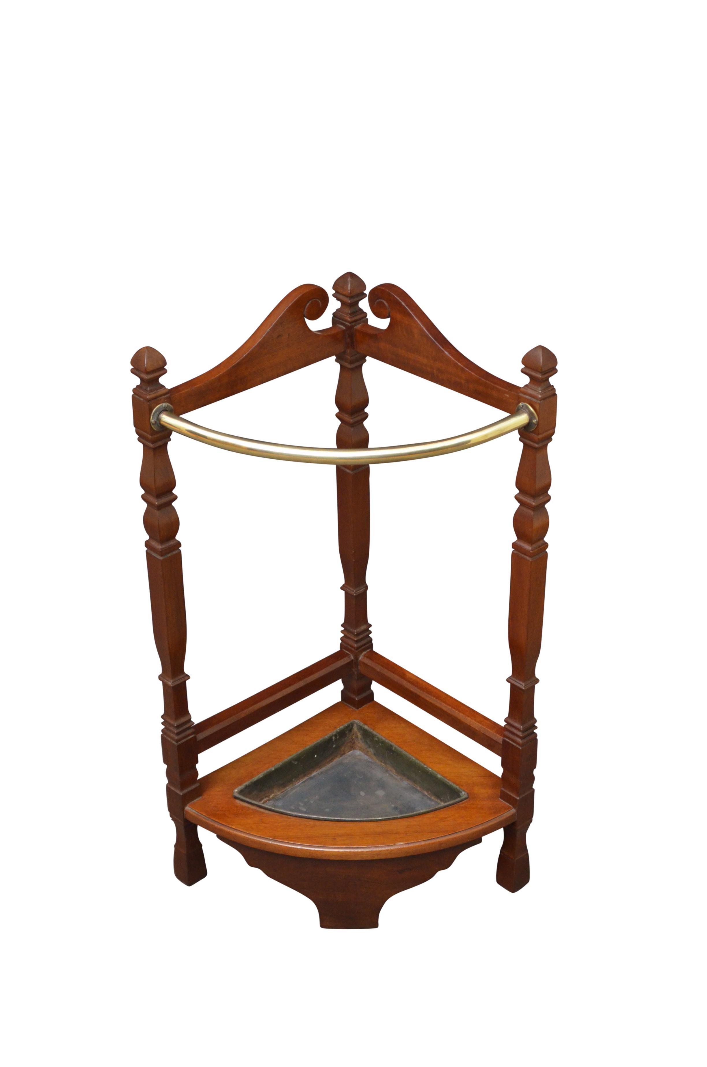 K0374 stylish Edwardian corner umbrella stand in mahogany, with carved supports and removable drip tray. Ready to use at home. C1900
Measures: H 26.5” W 17” D 11.5”
H 67cm W 43cm D 29cm.
