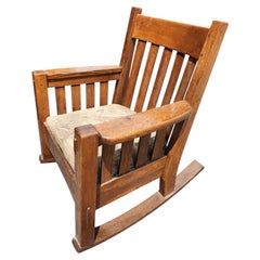 Silla mecedora Arts & Crafts Mission Oak de Harden C1910