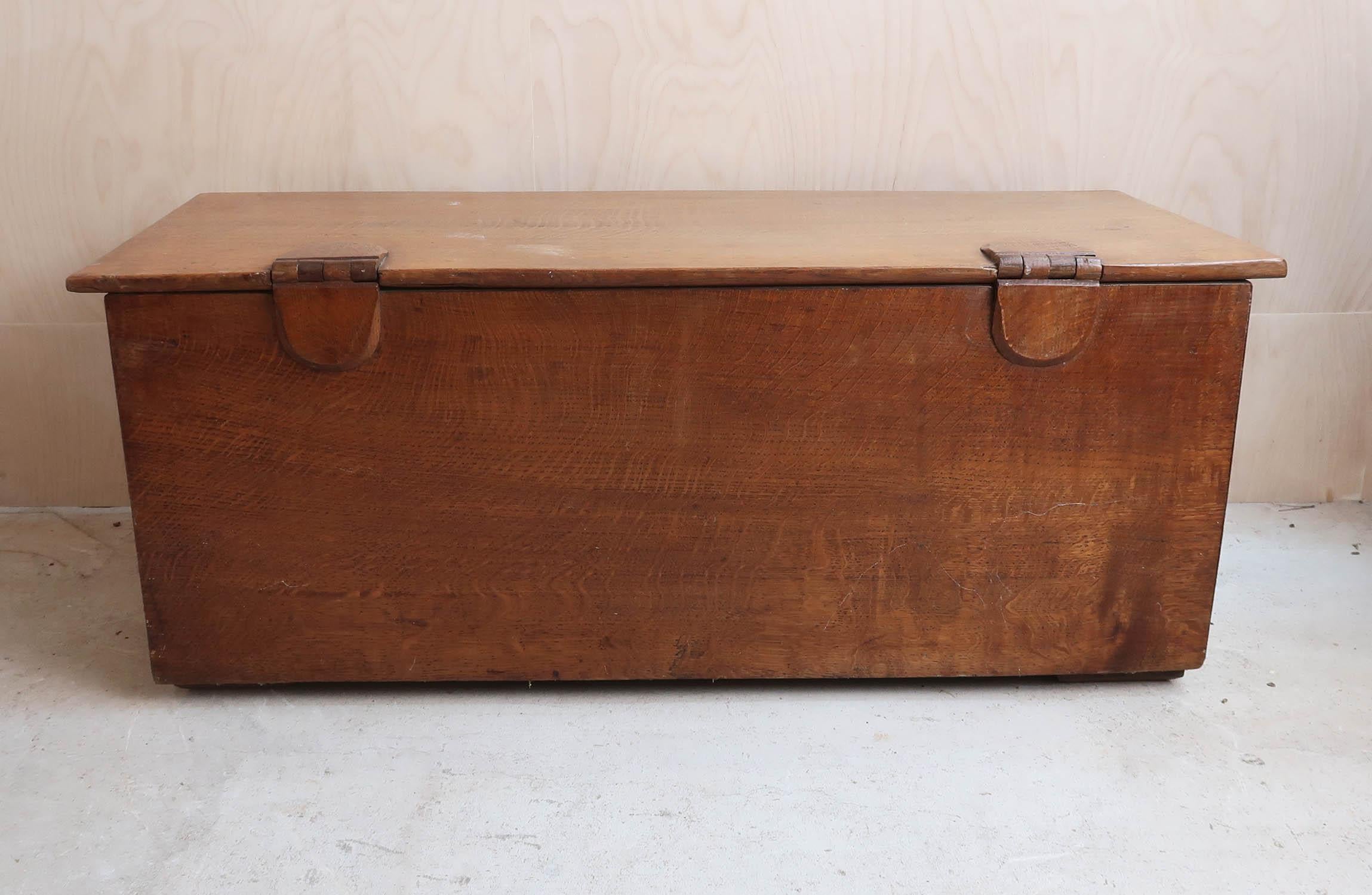 Arcón para mantas Arts and Crafts Oak, Inglés, Circa 1900 en Bueno estado para la venta en St Annes, Lancashire