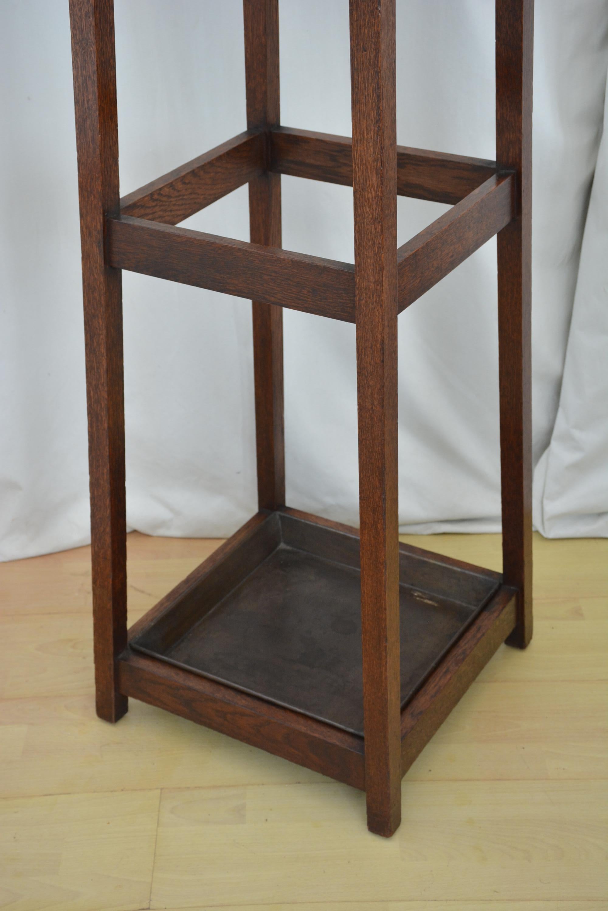 Appendiabiti in quercia Arts and Crafts, Inghilterra, 1890 ca. in vendita 11