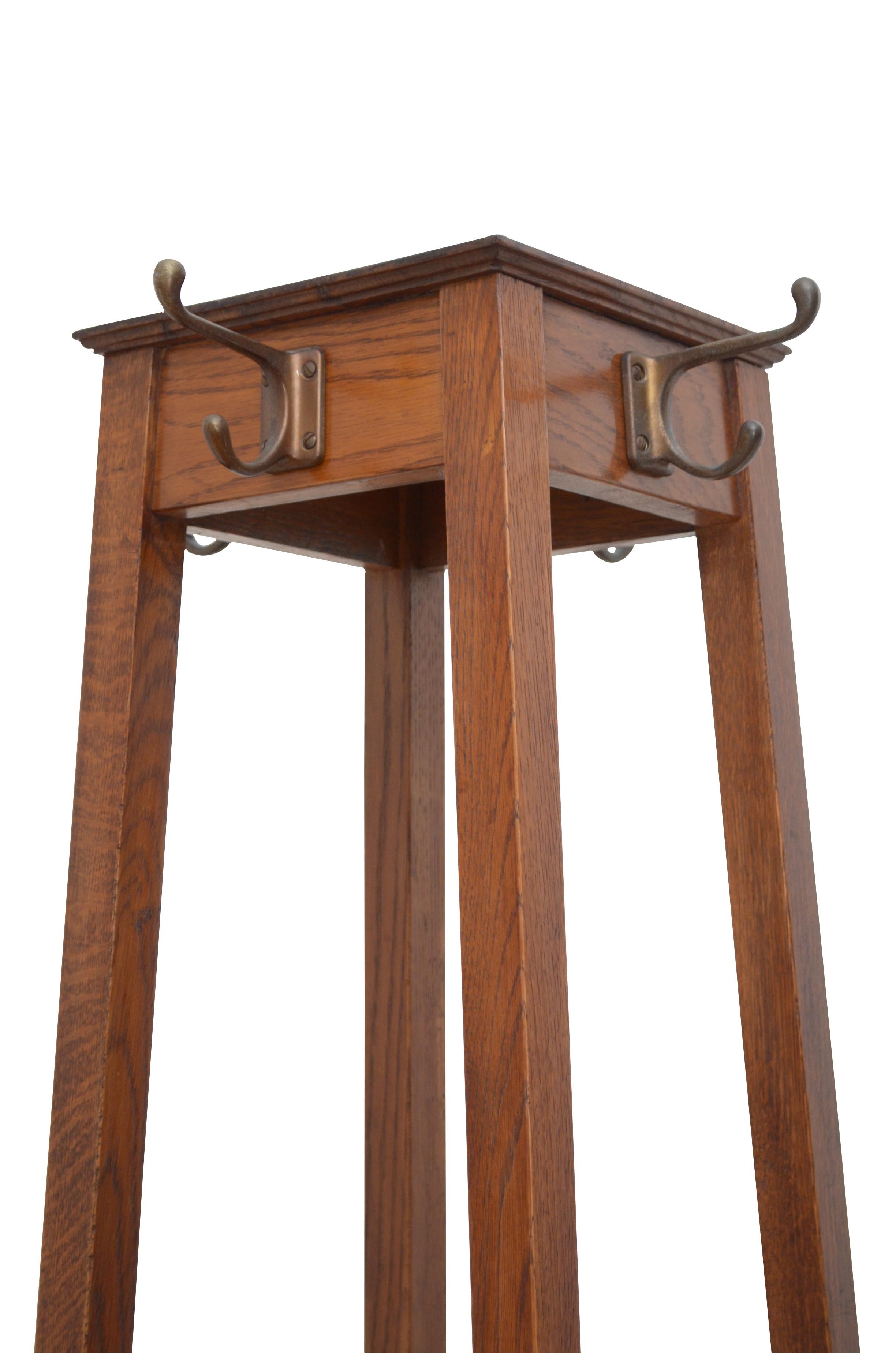 Arts & Crafts Oak Coat Stand Hall Stand In Good Condition In Whaley Bridge, GB