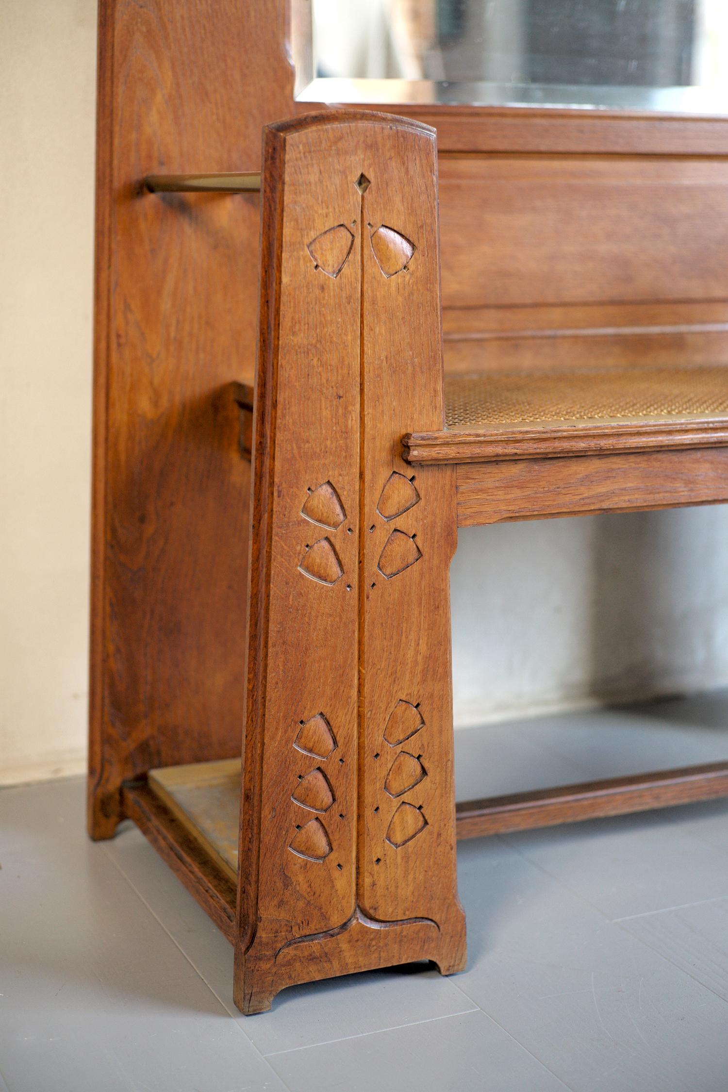 Arts and Crafts Oak Hall Stand, 1900 For Sale 3