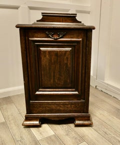 Arts and Crafts Oak Purdonium, Coal or Log Box