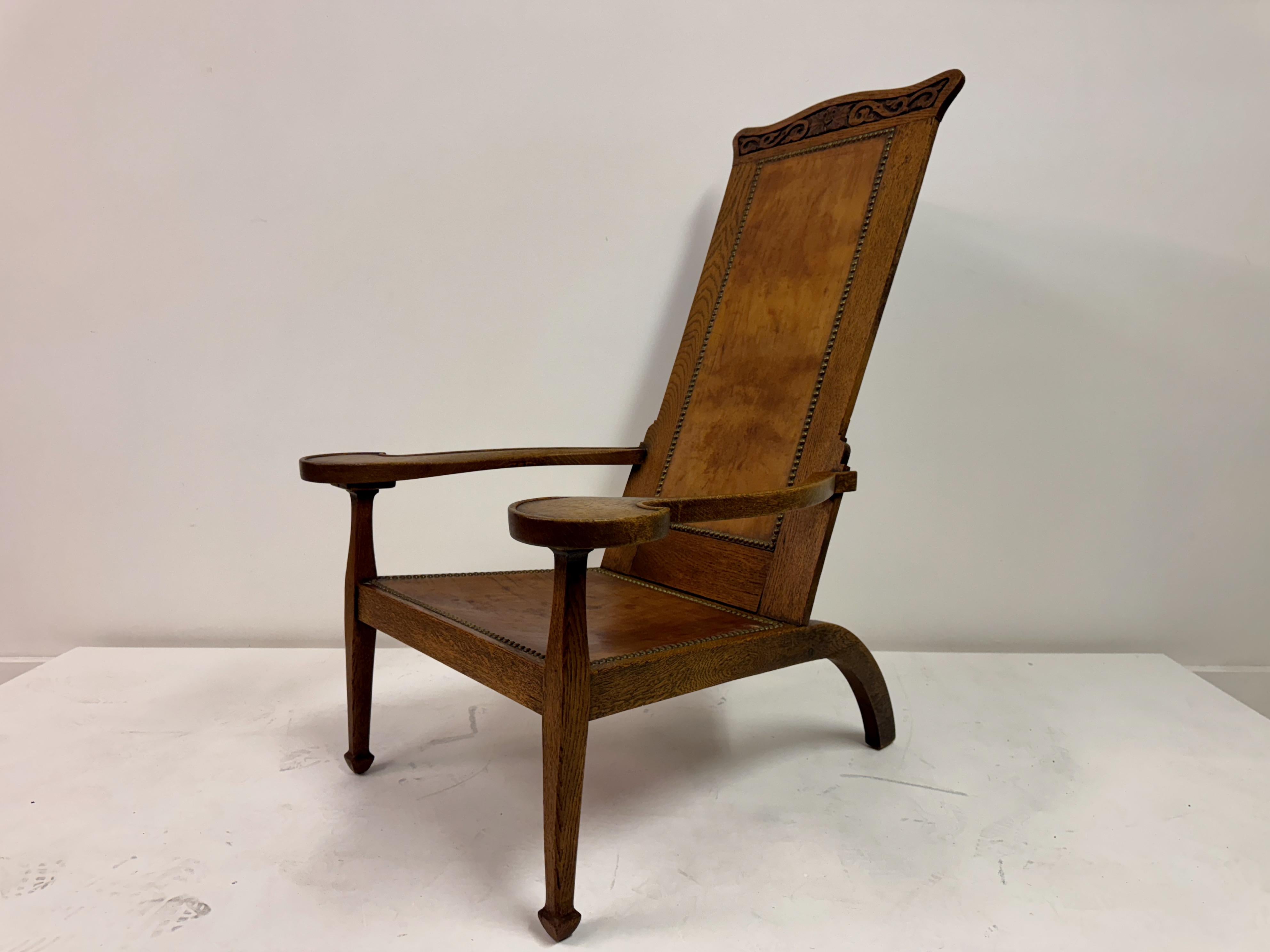 Silla de estudio Arts and Crafts de roble de Arthur Simpson de Kendal, hacia 1910 en venta 3