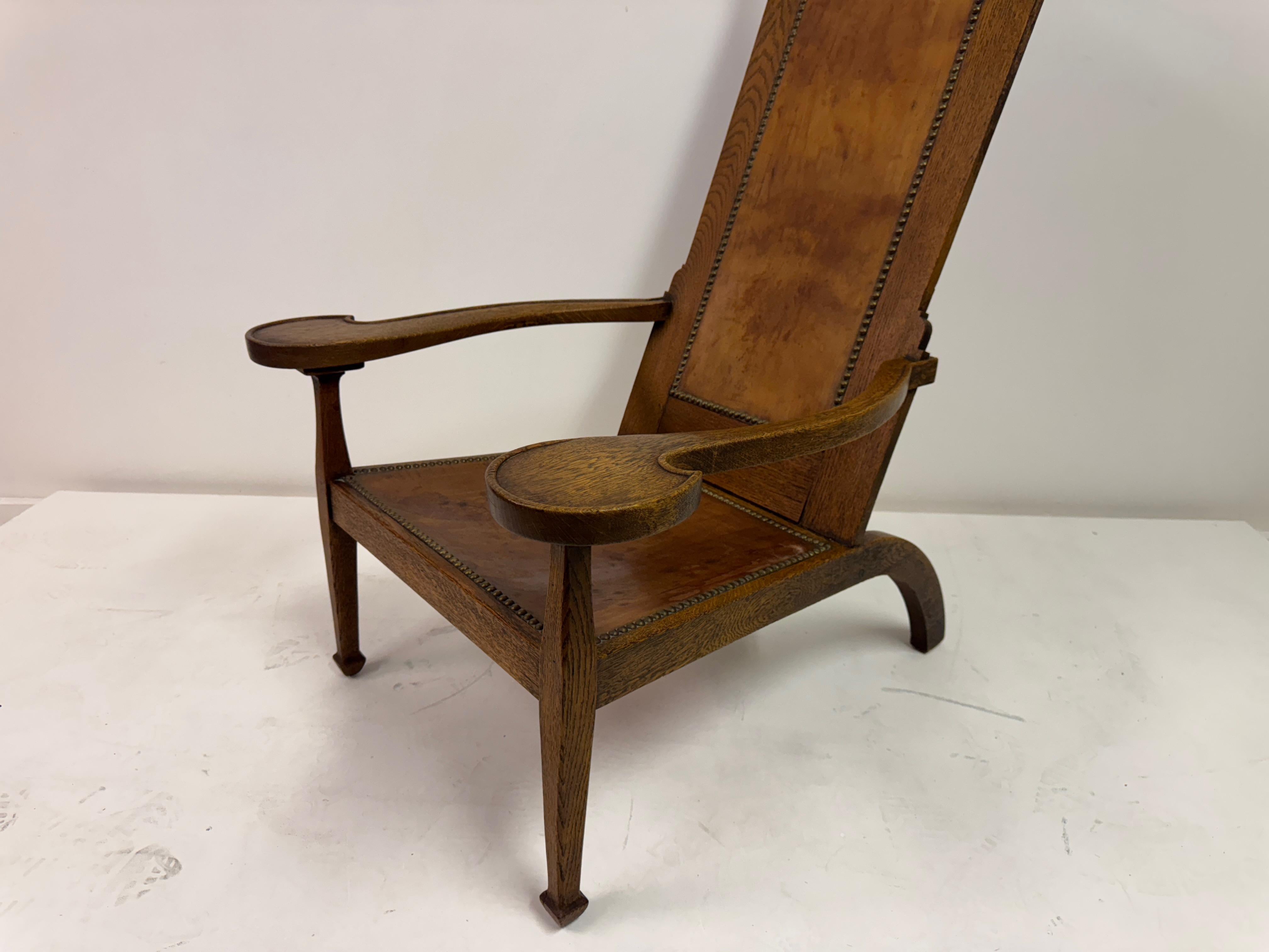 Silla de estudio Arts and Crafts de roble de Arthur Simpson de Kendal, hacia 1910 en venta 4