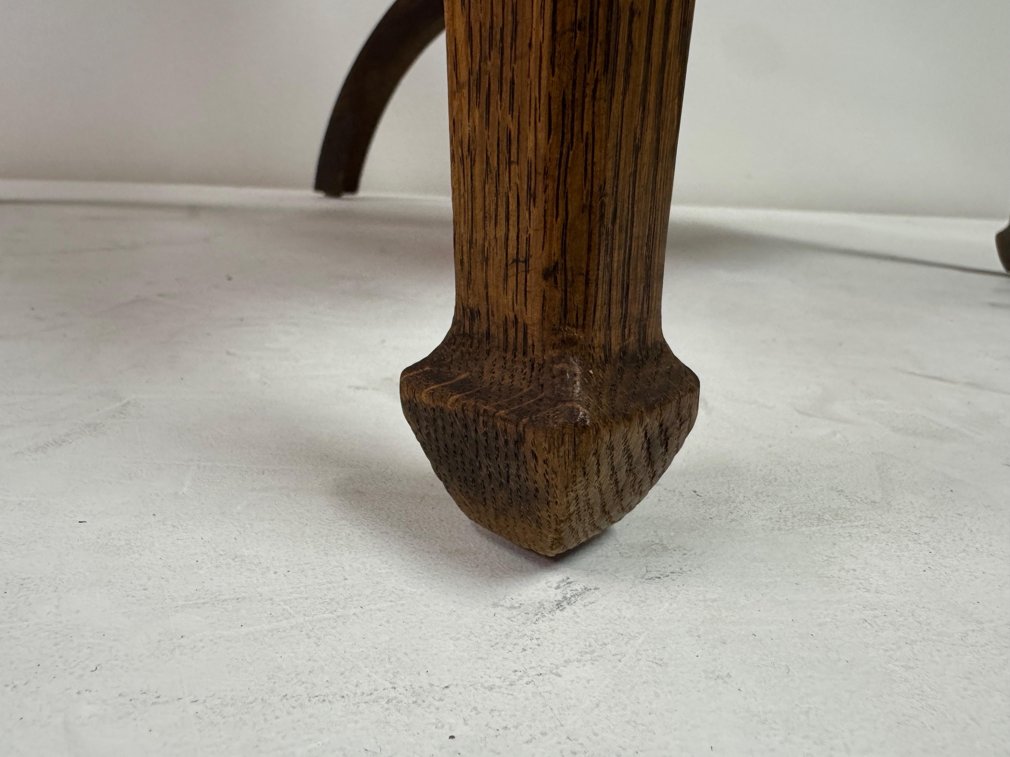 Silla de estudio Arts and Crafts de roble de Arthur Simpson de Kendal, hacia 1910 en venta 12