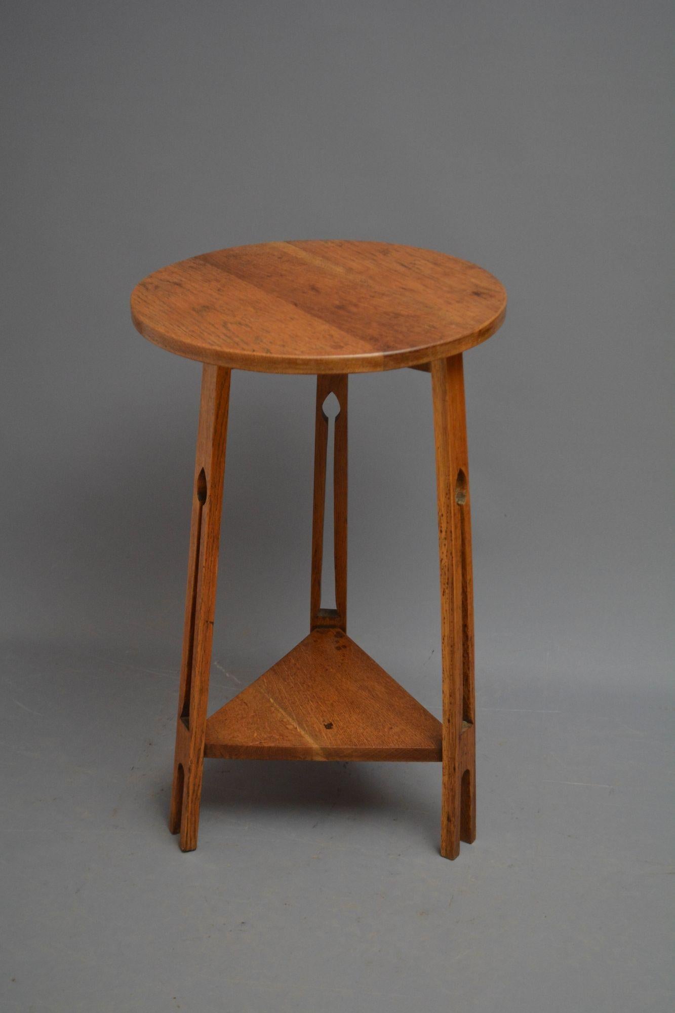 Anglais Table / Table d'appoint en Oak Arts and Crafts en vente