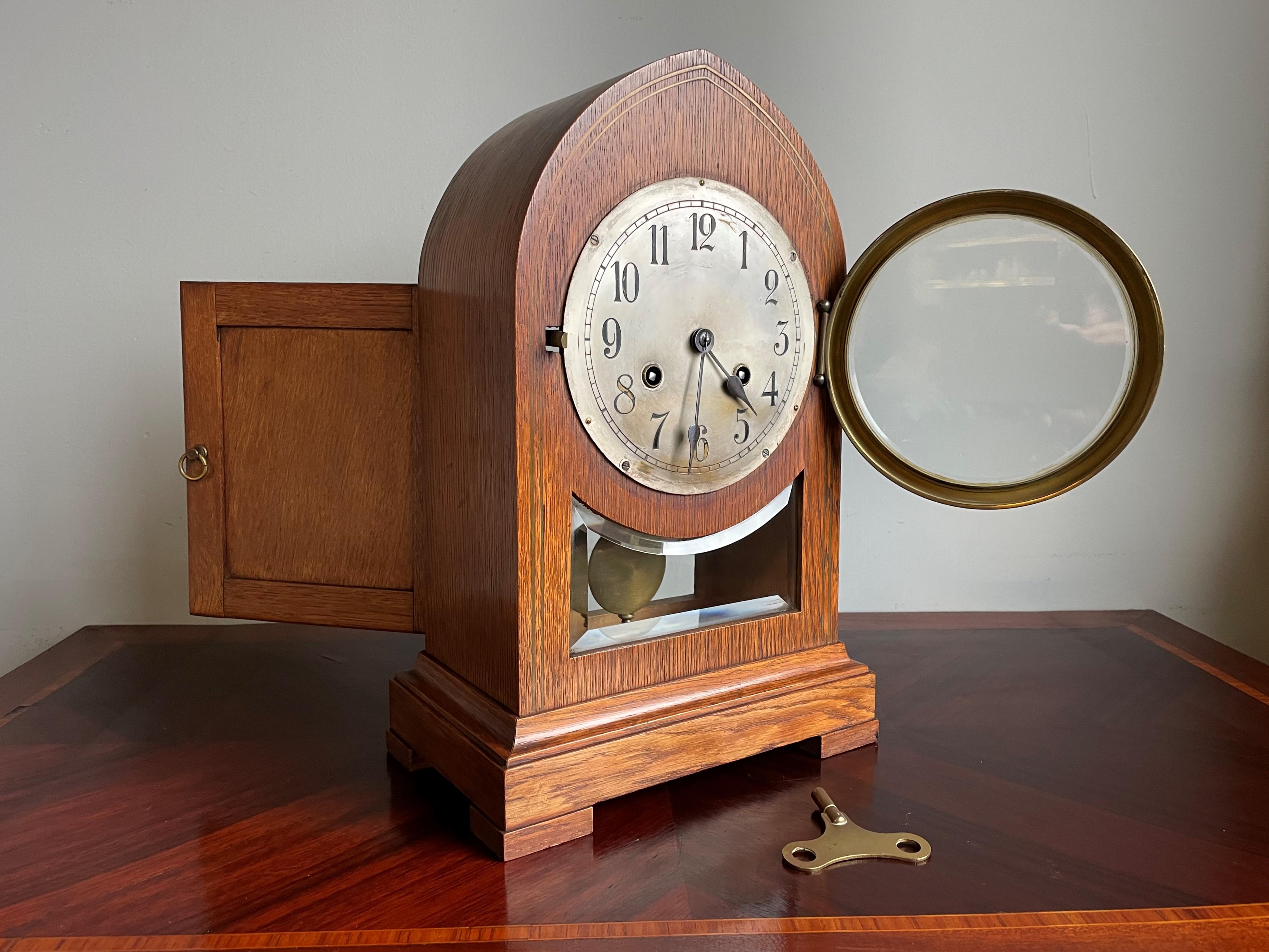 Arts and Crafts Oakwood and Brass Inlay Pendulum / Table Clock w. Beveled Glass 5