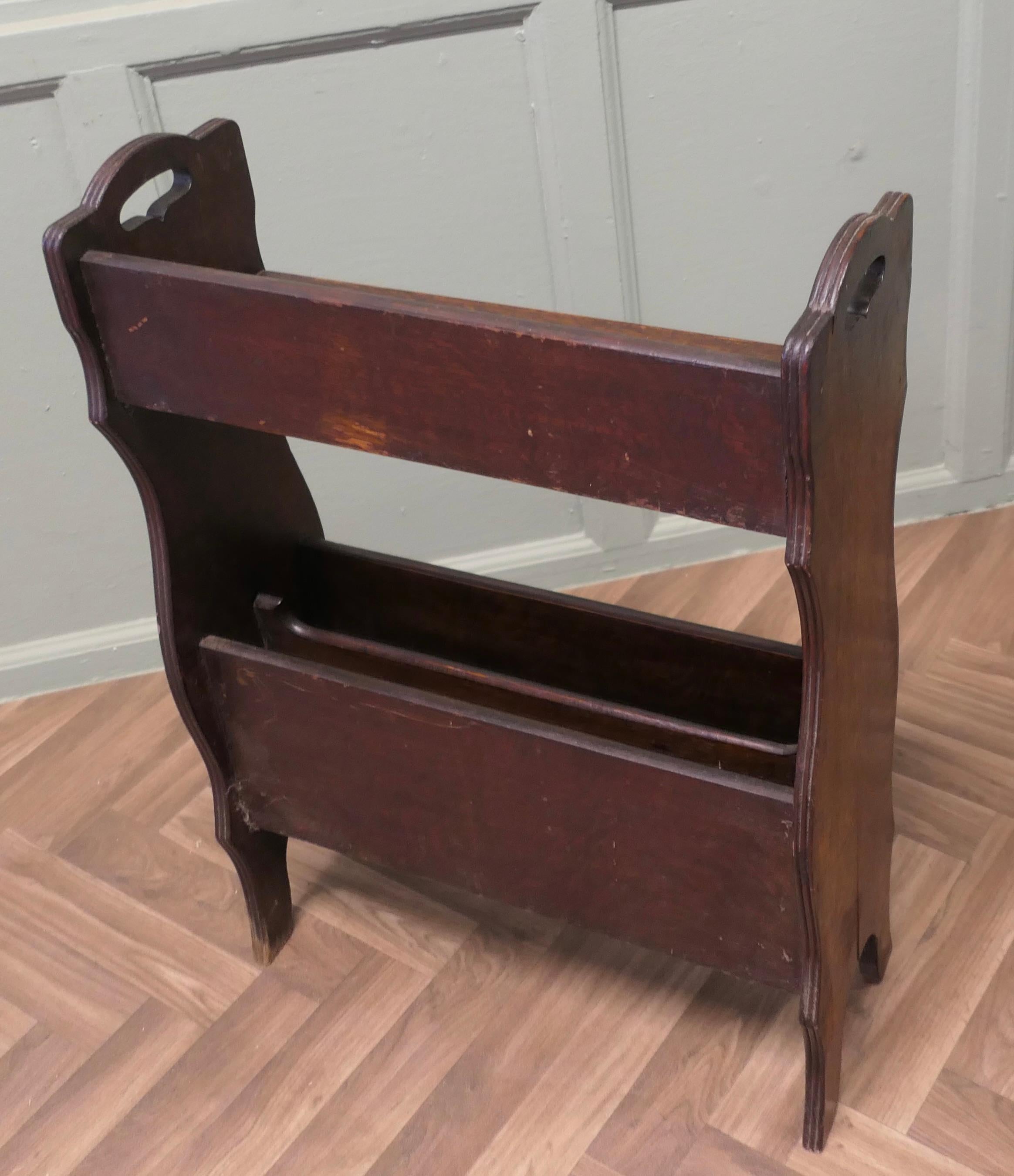 Arts and Crafts Open Front Oak Bookcase with Magazine Rack For Sale 1