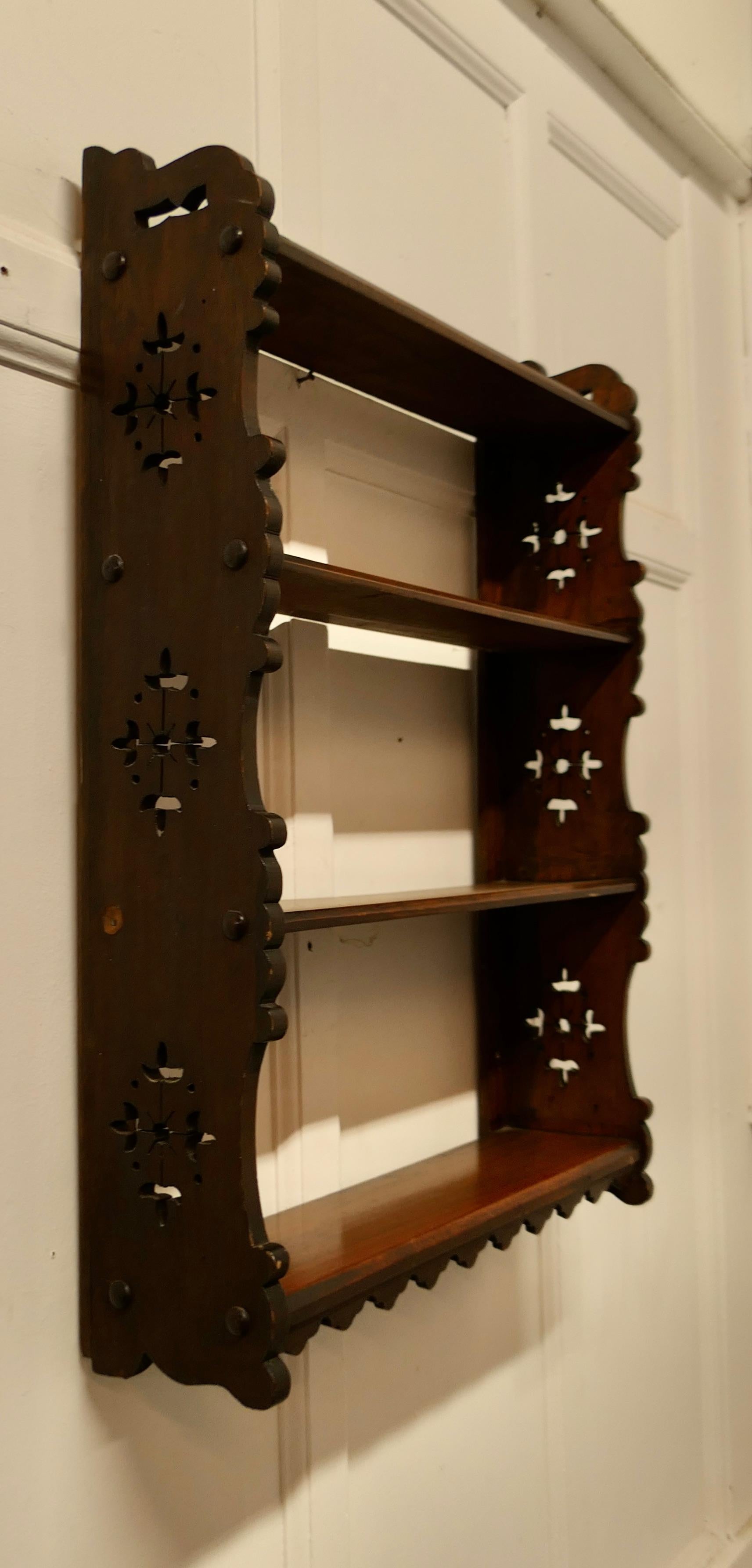 Arts and Crafts Open Front Wallhanging Walnut Bookshelf In Good Condition In Godshill, Isle of Wight