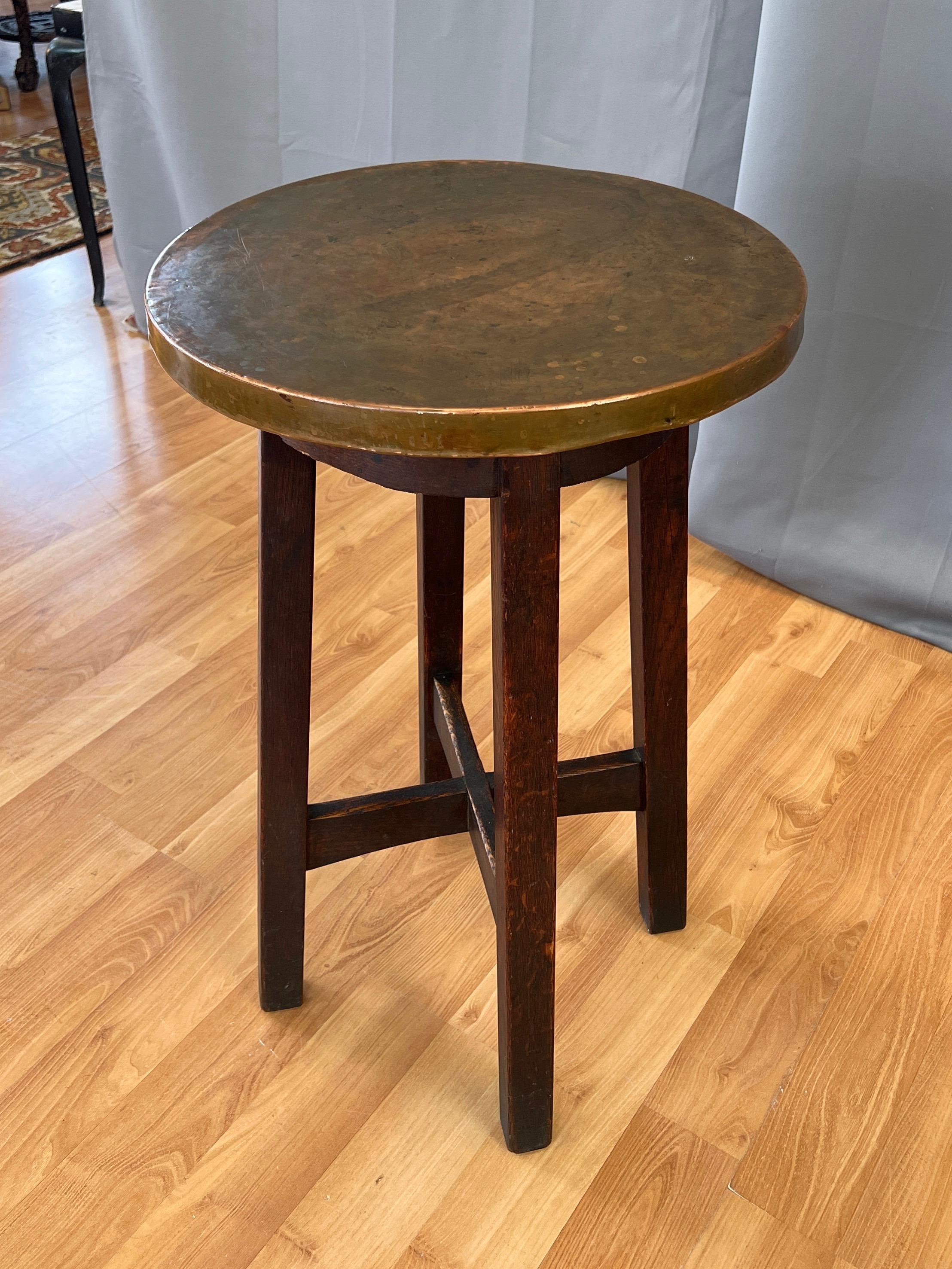 Arts and Crafts or Mission Copper-Top Oak Side Table or Plant Stand, circa 1920 For Sale 4